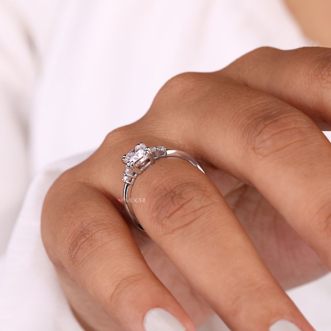 Round cut ring made to complement any engagement or wedding style.
