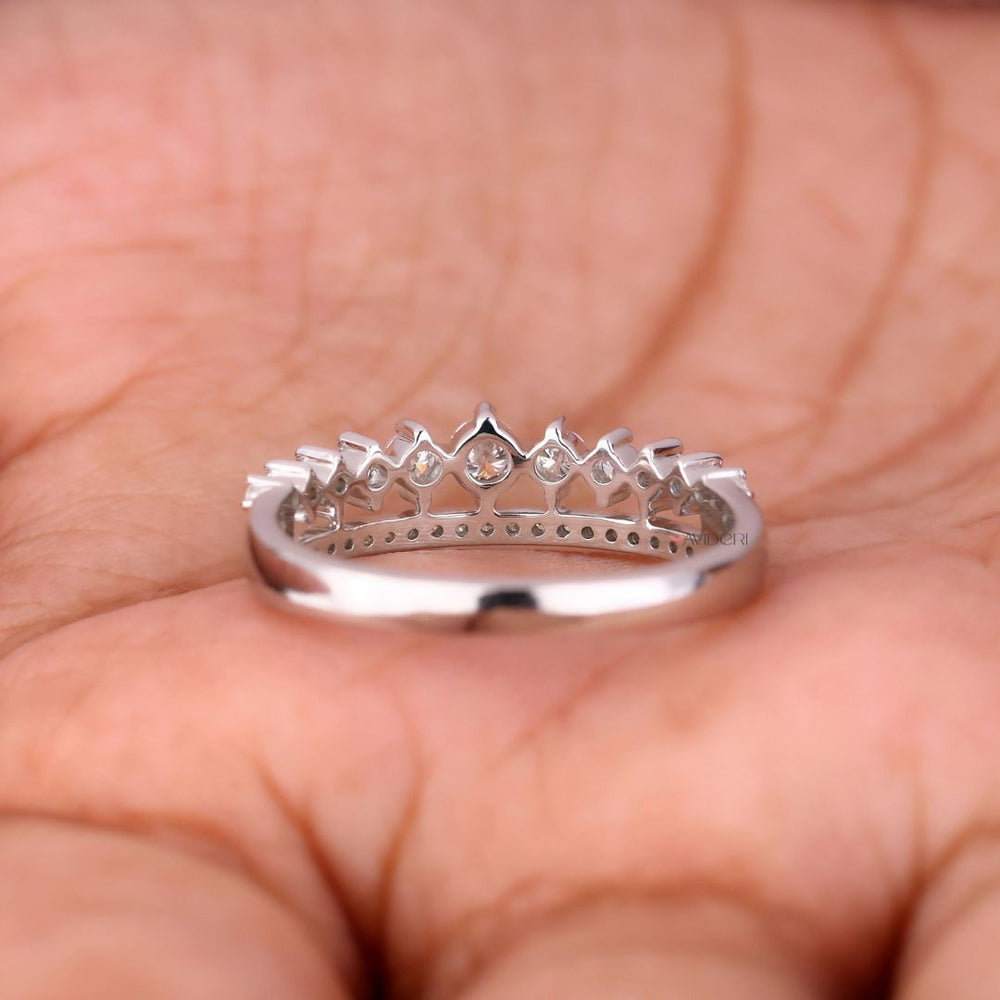 Lab grown diamond ring with brilliant clarity and sparkle.
