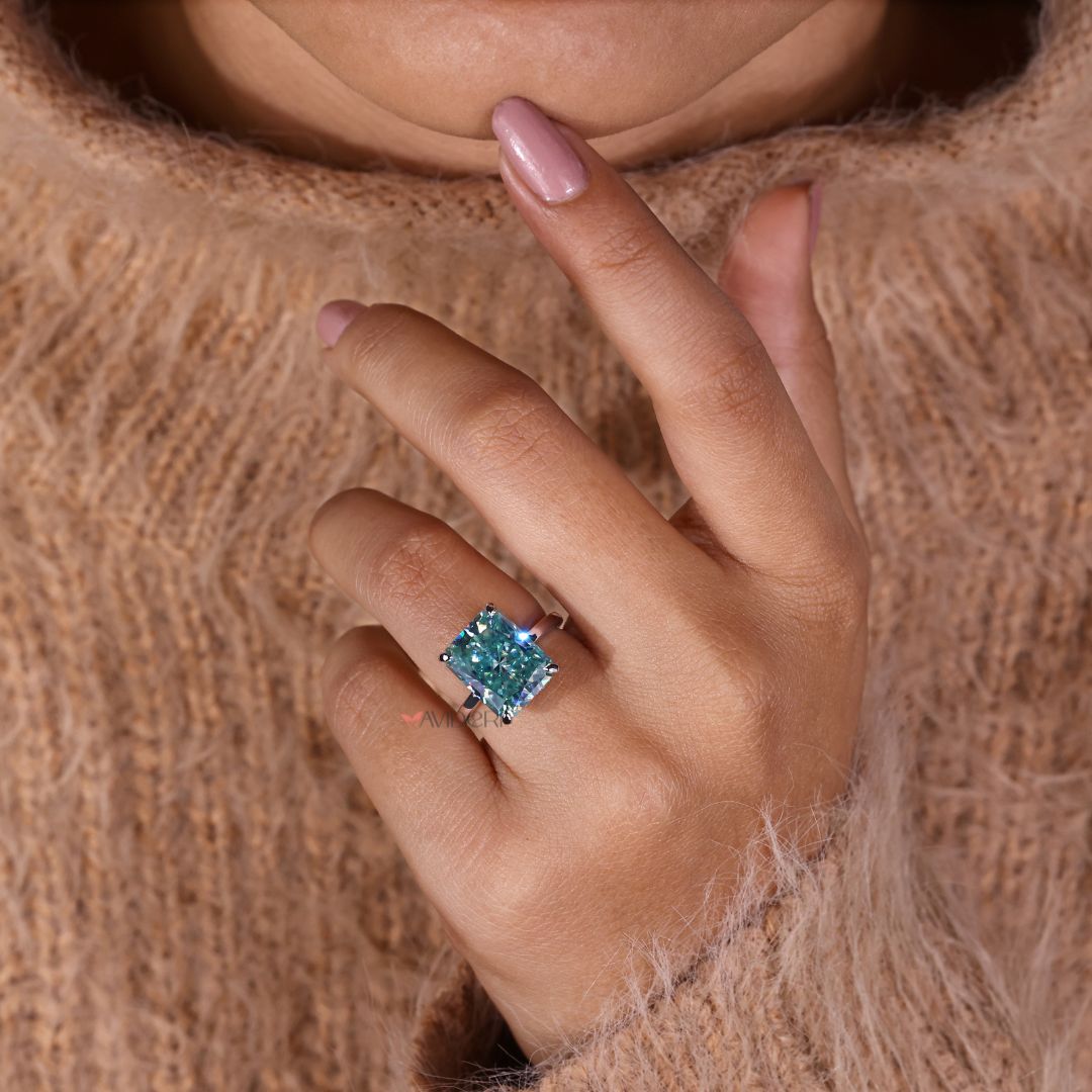 The moissanite gold ring delivers rich tone with lasting shine.
