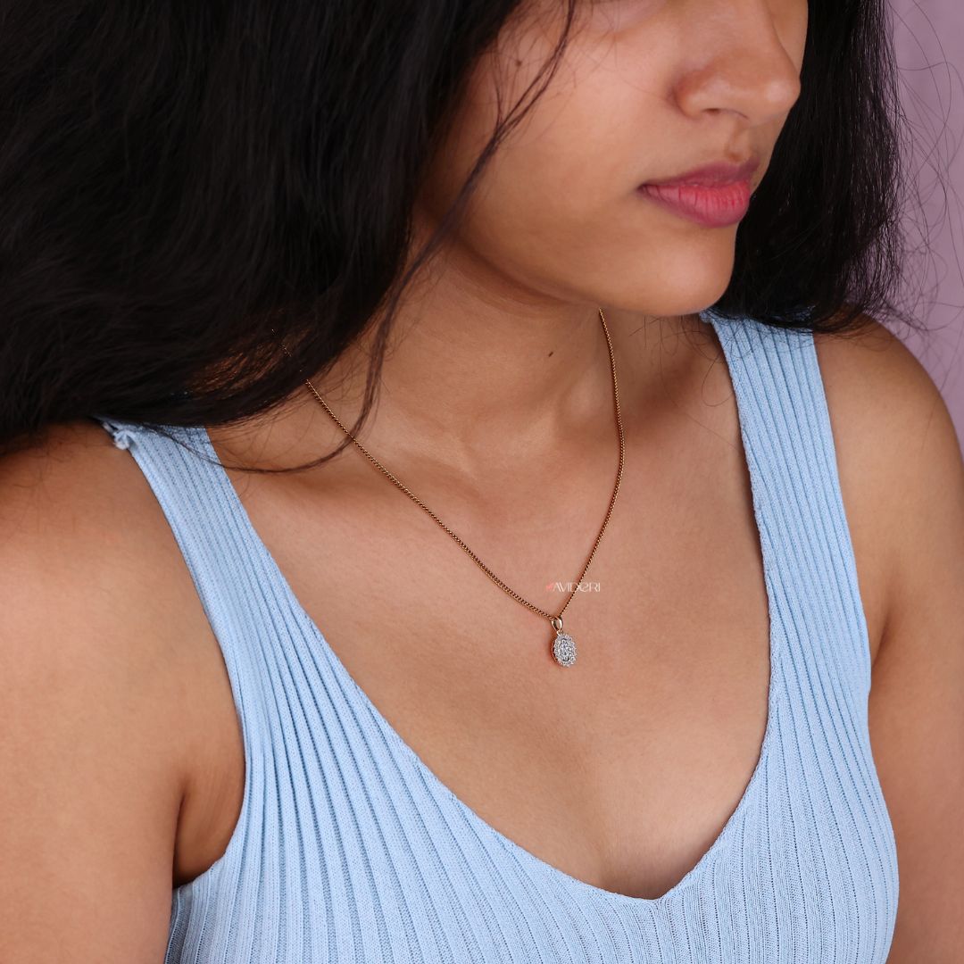 Buy gold pendant for a perfect gift or addition.