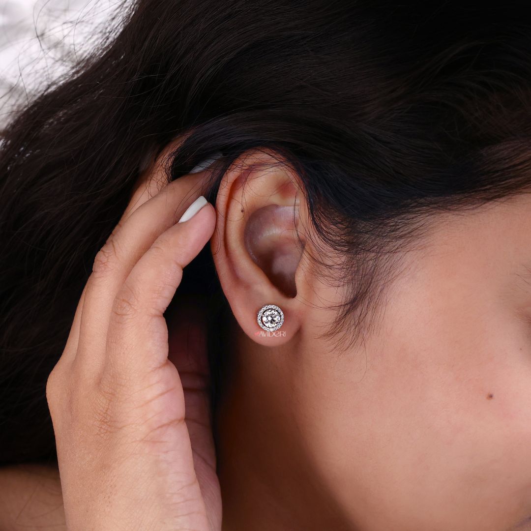White Gold Earrings, crafted in white gold to add sophistication to any look.