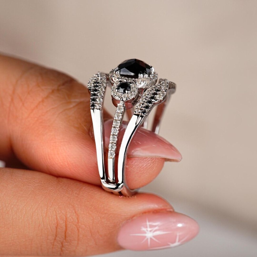 Stunning cushion ring designed for timeless sophistication and charm.
