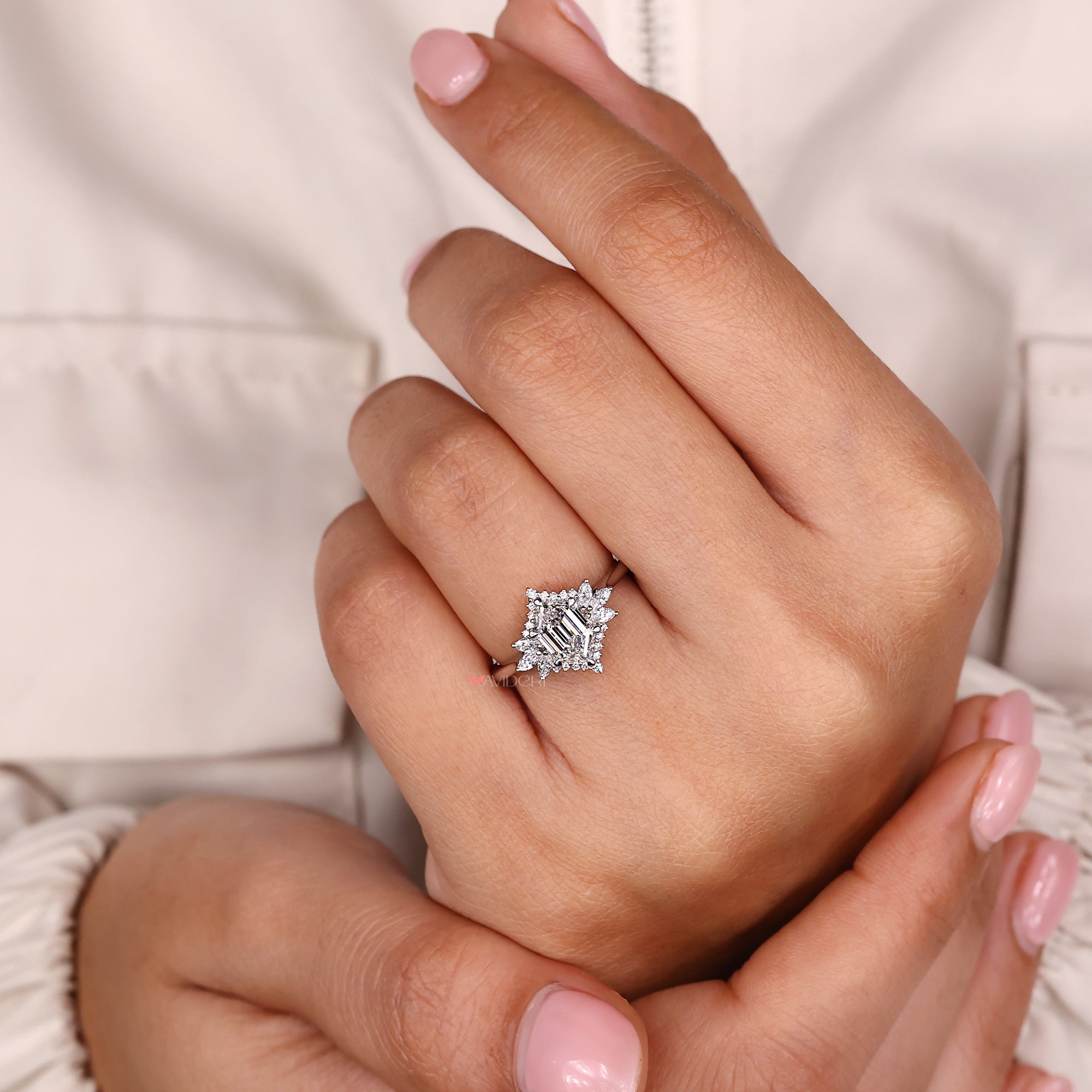 Buy engagement ring from Avideri engagement ring collection.