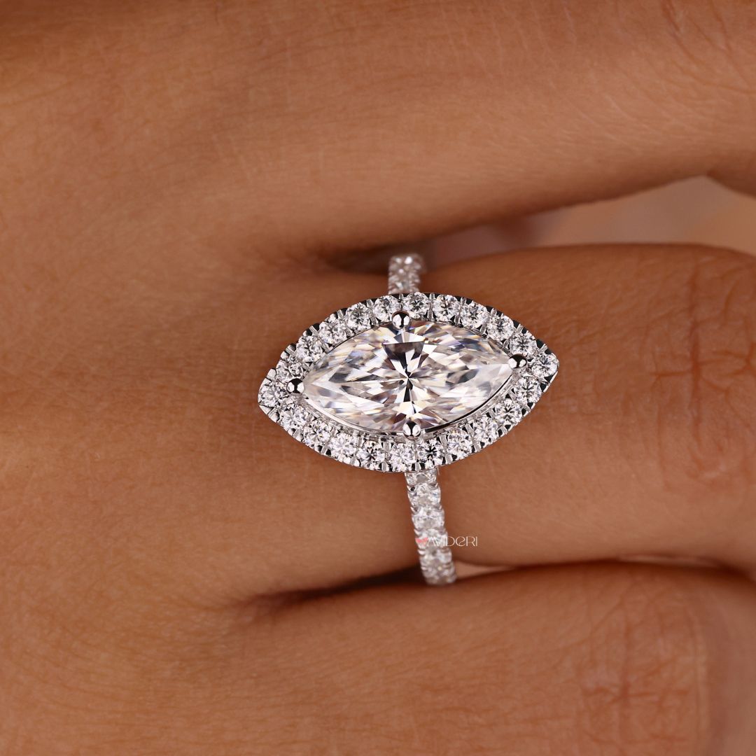 Moissanite gold ring crafted for a refined look
