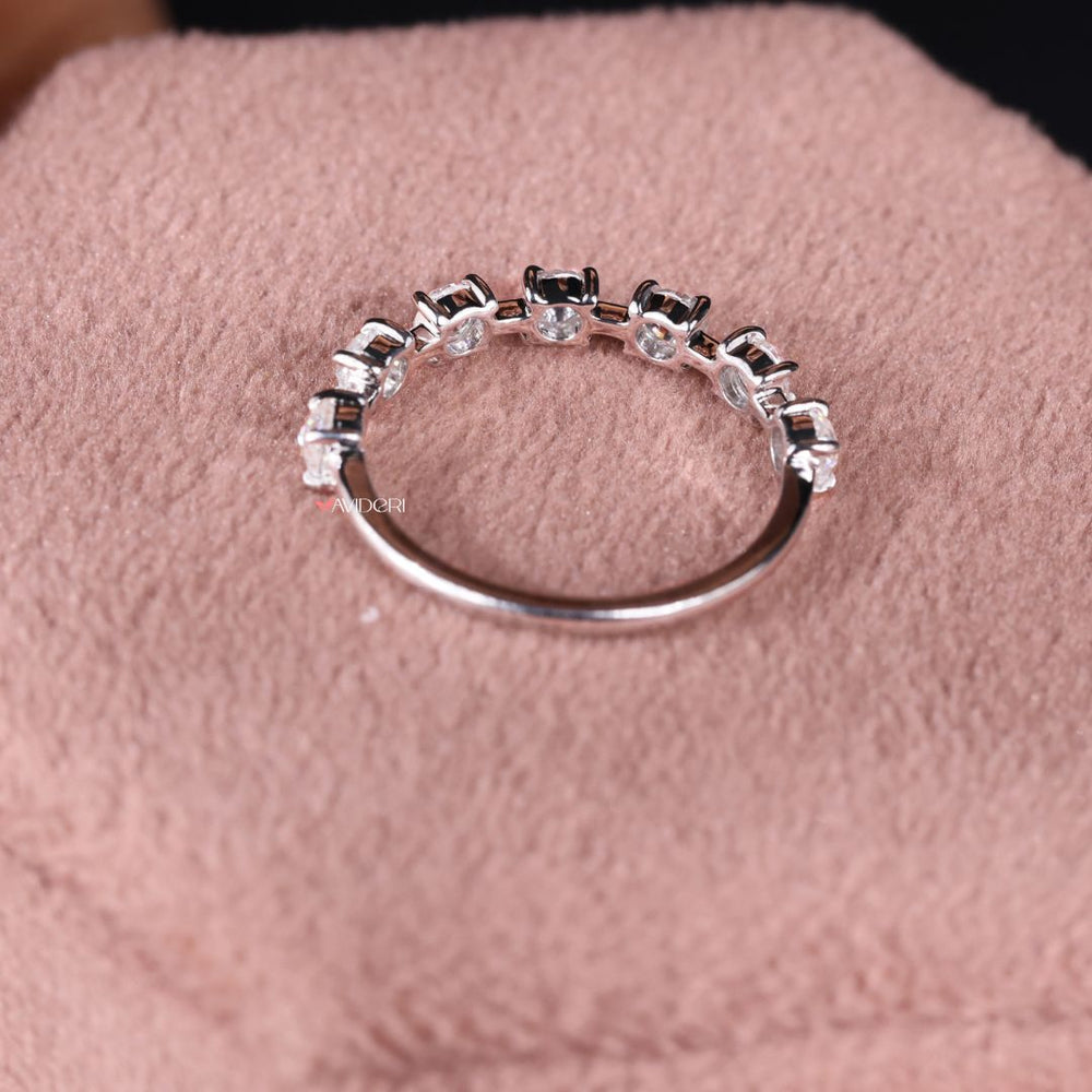 Buy wedding ring styles that blend tradition, elegance, and durability.
