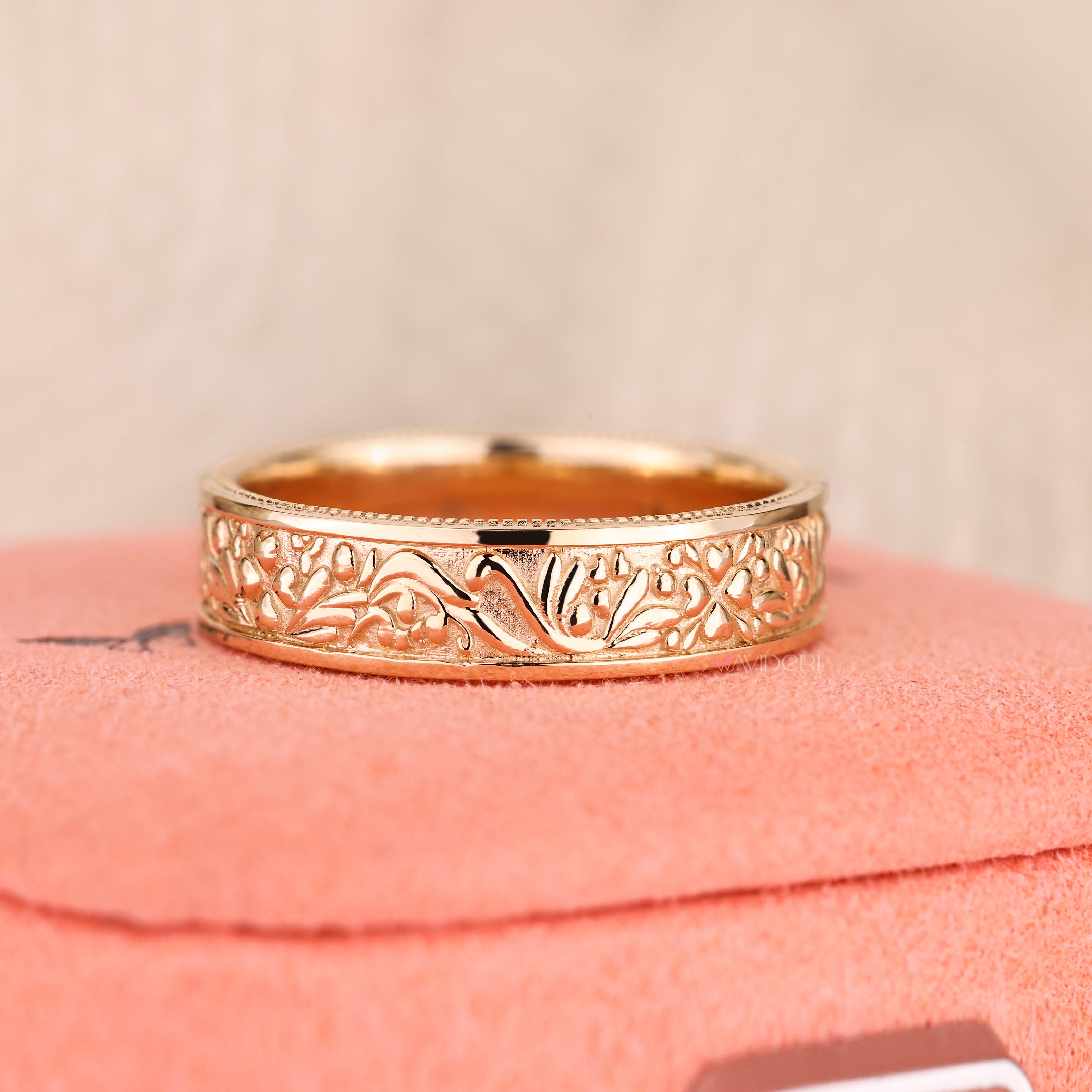 Men's vintage ring with milgrain setting.
