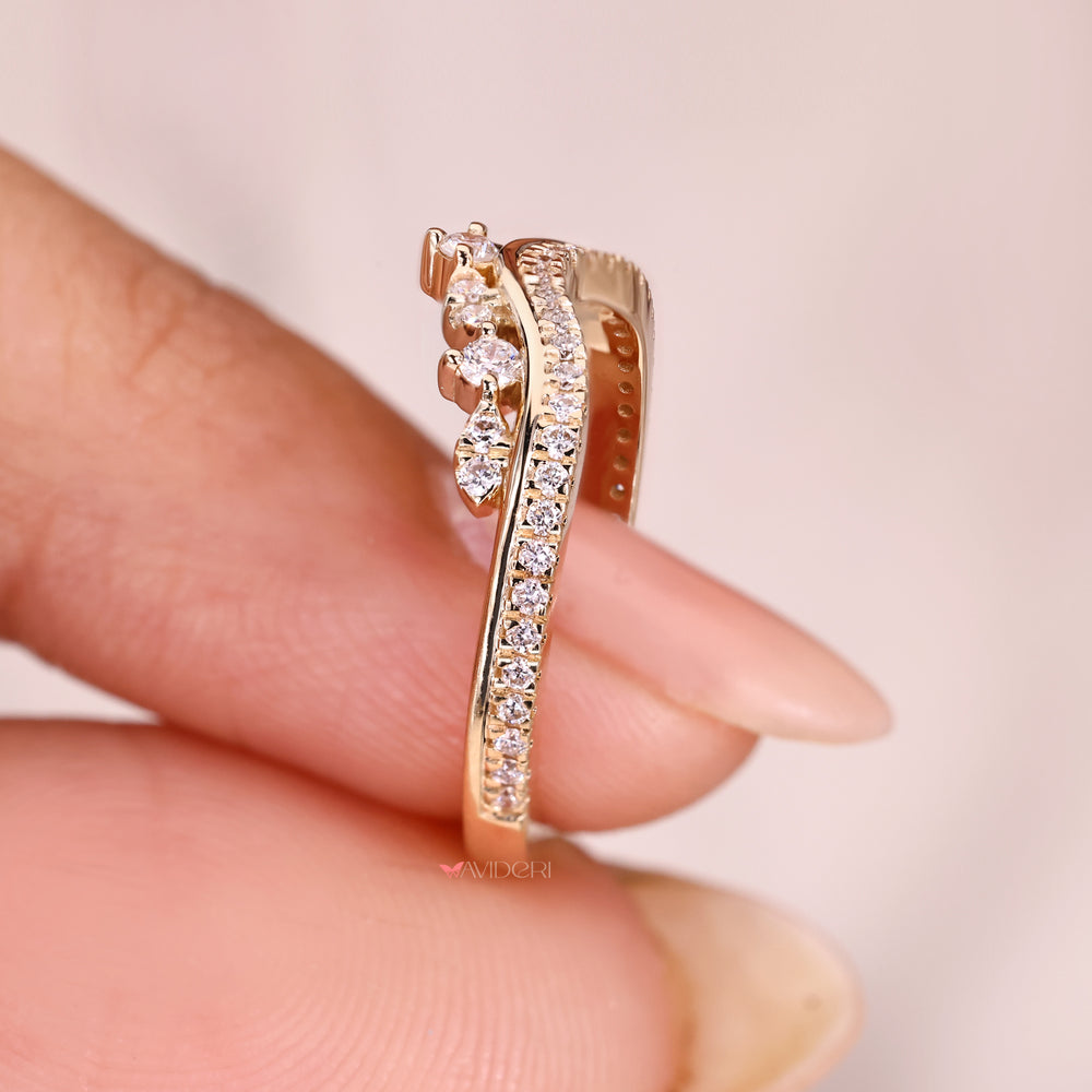 Lab grown diamond curved wedding band.

