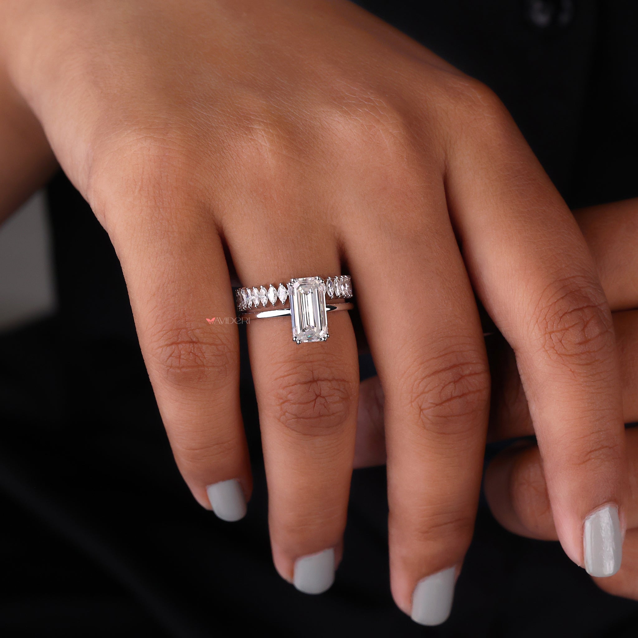 Handmade Bridal Set with detailed craftsmanship for a one-of-a-kind design.