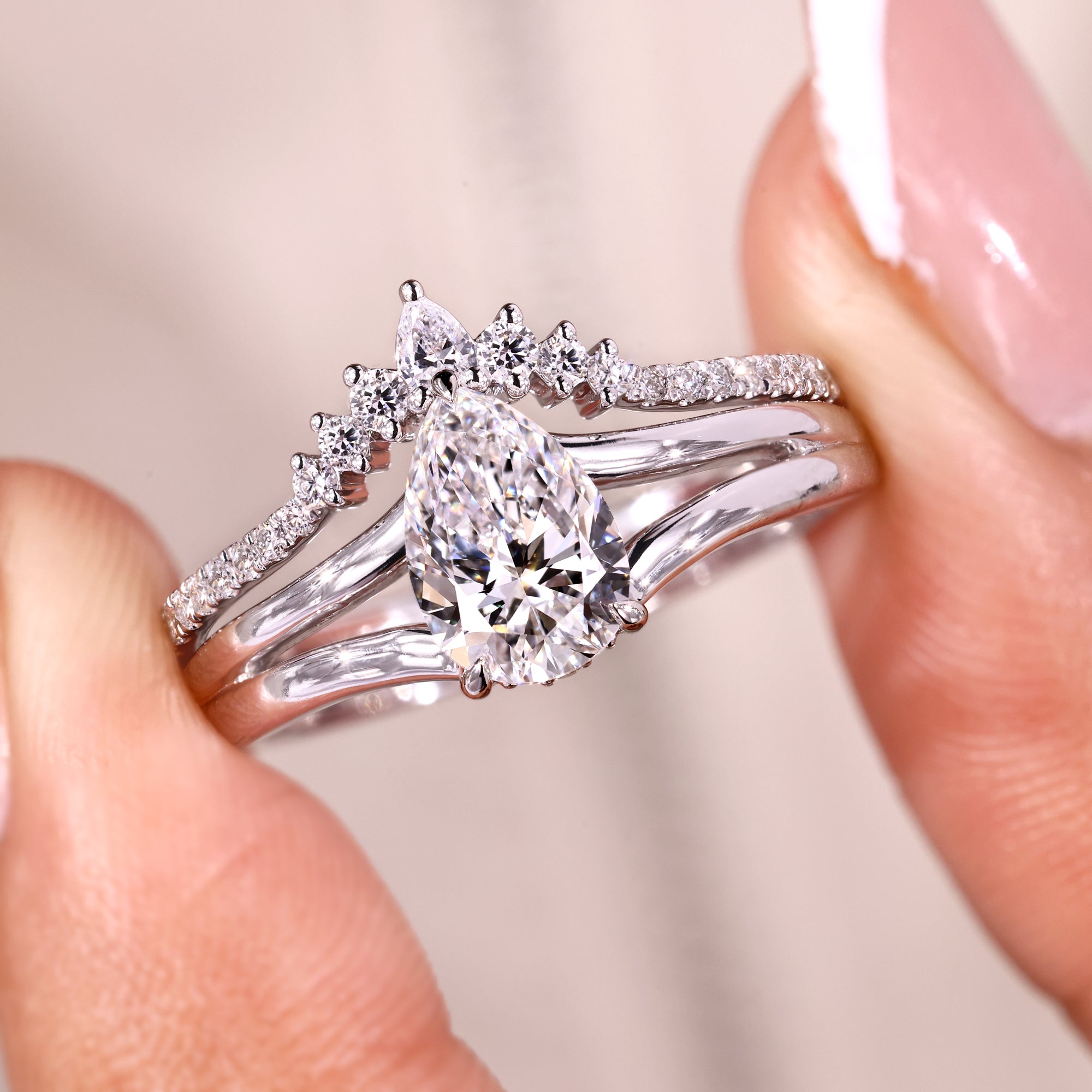 Lab Grown Diamond with IGI certified.