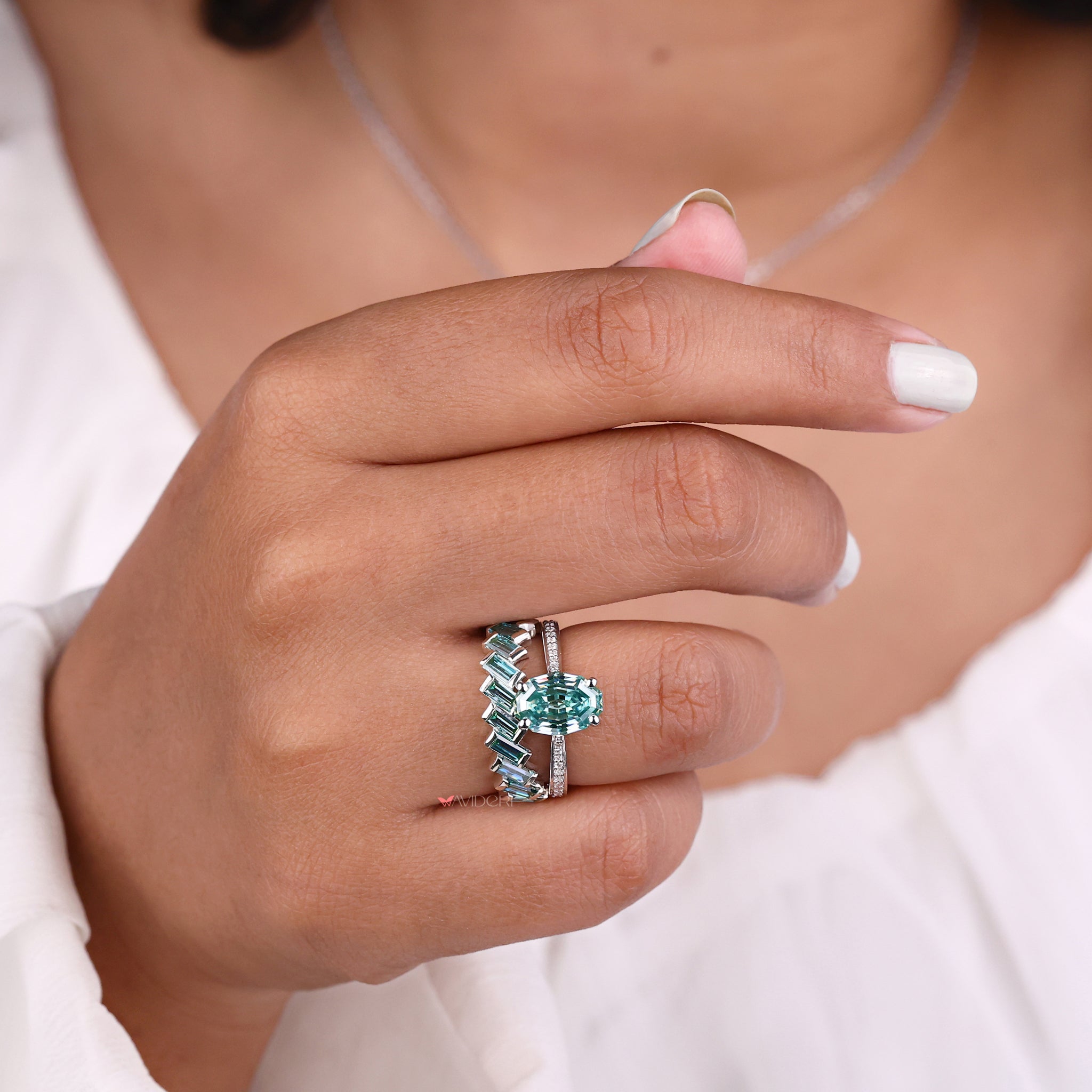 Handmade Bridal Set featuring exquisite craftsmanship and attention to detail.