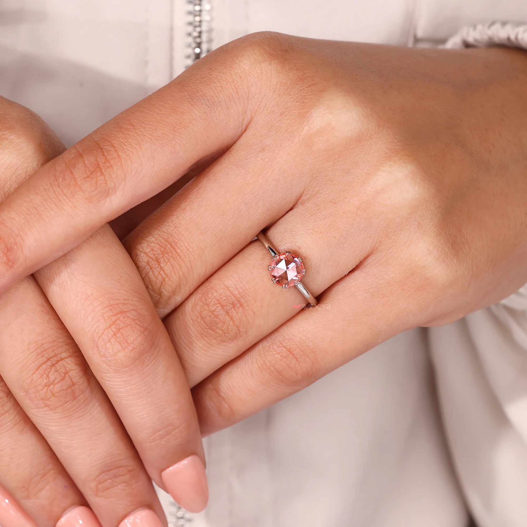 Handmade jewelry with avideri ring.