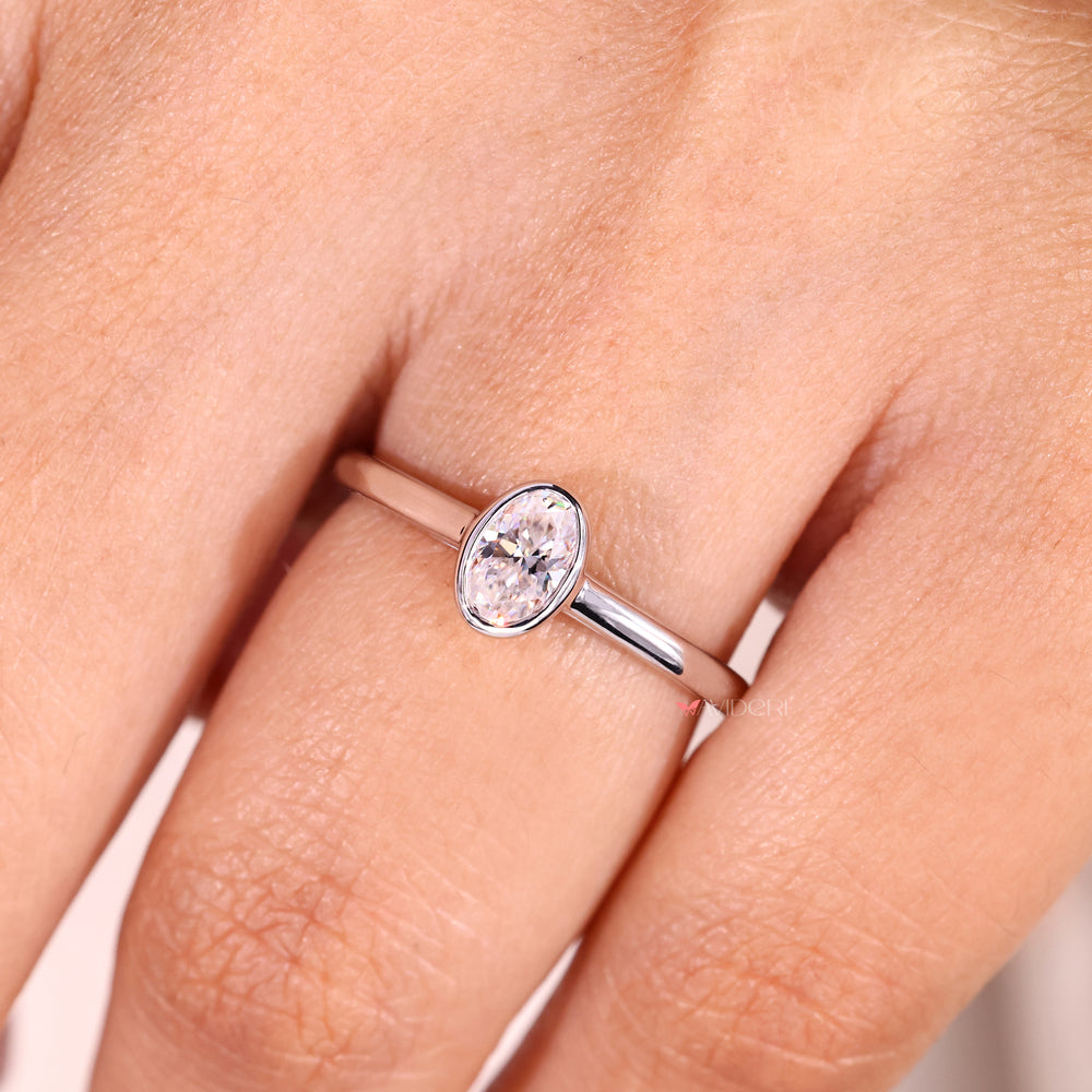 A moissanite engagement ring glows with clarity and modern appeal.