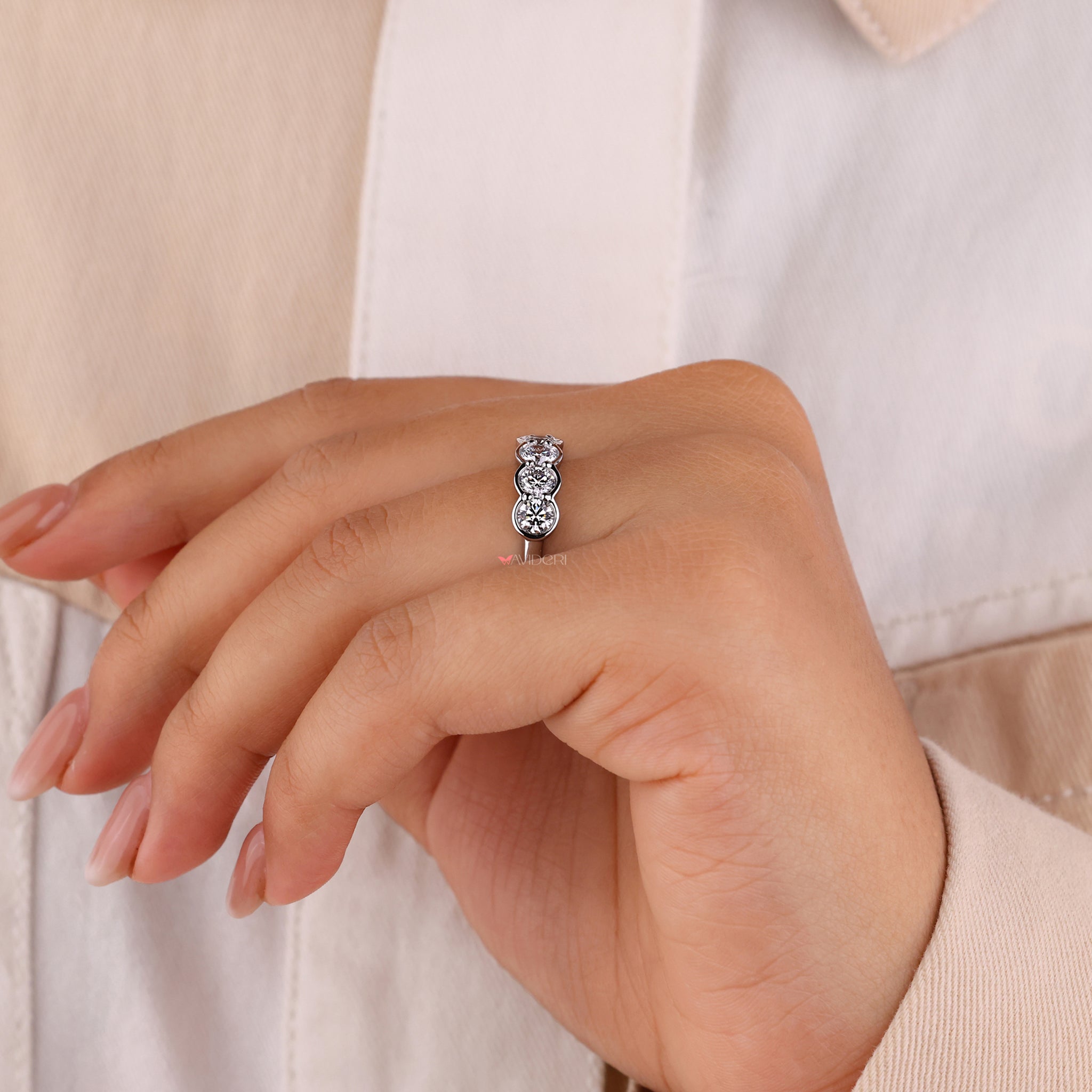 Lab grown diamond ring with exceptional sparkle.
