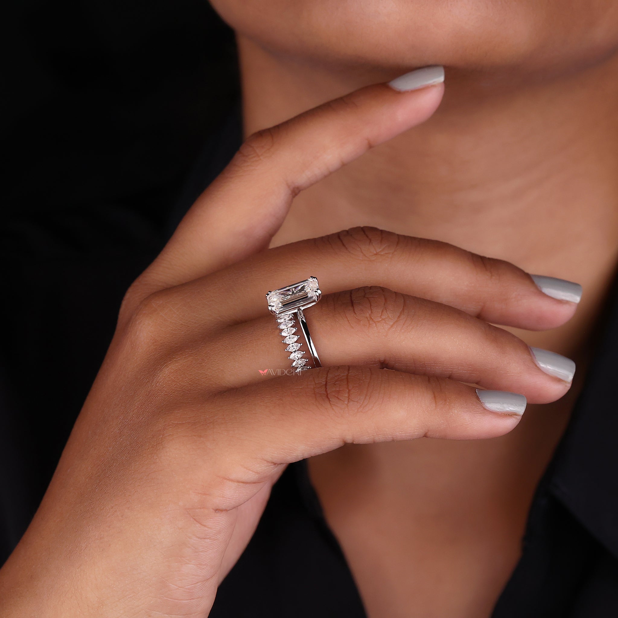 Avideri Bridal Set designed with expert craftsmanship and stunning beauty.