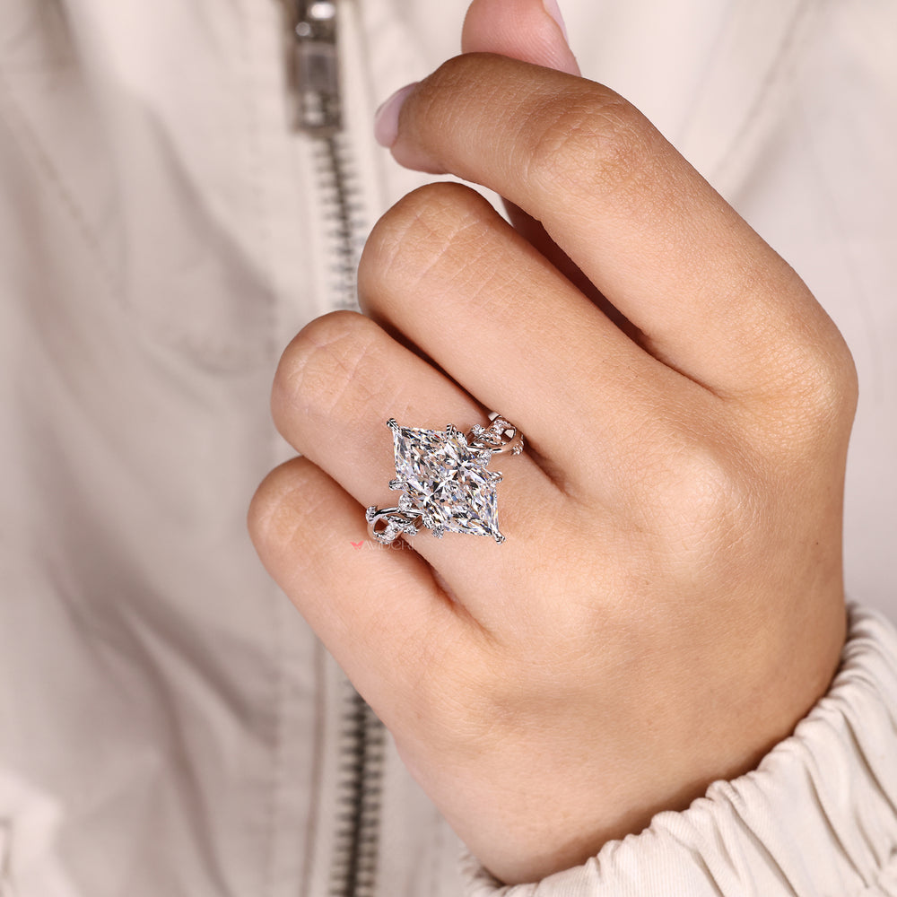 IGI certified Dutch marquise diamond ring.
