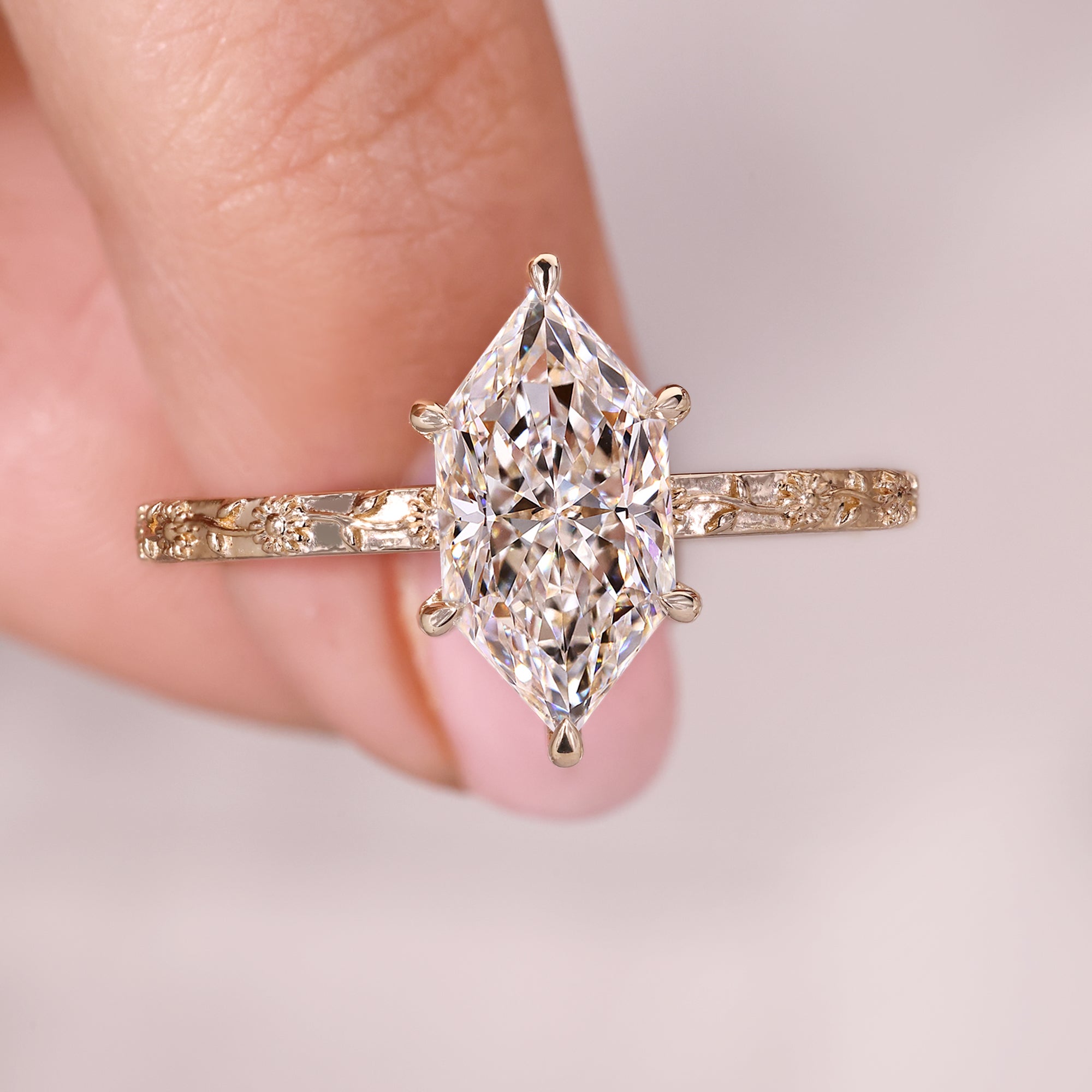 Dutch Shape Ring Embossed Sunflower Dutch Marquise Ring in Yellow Gold