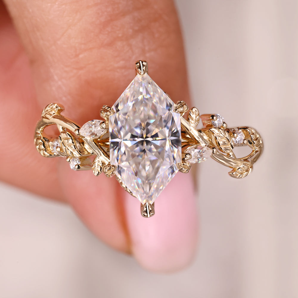 Dutch marquise engagement ring in yellow gold.
