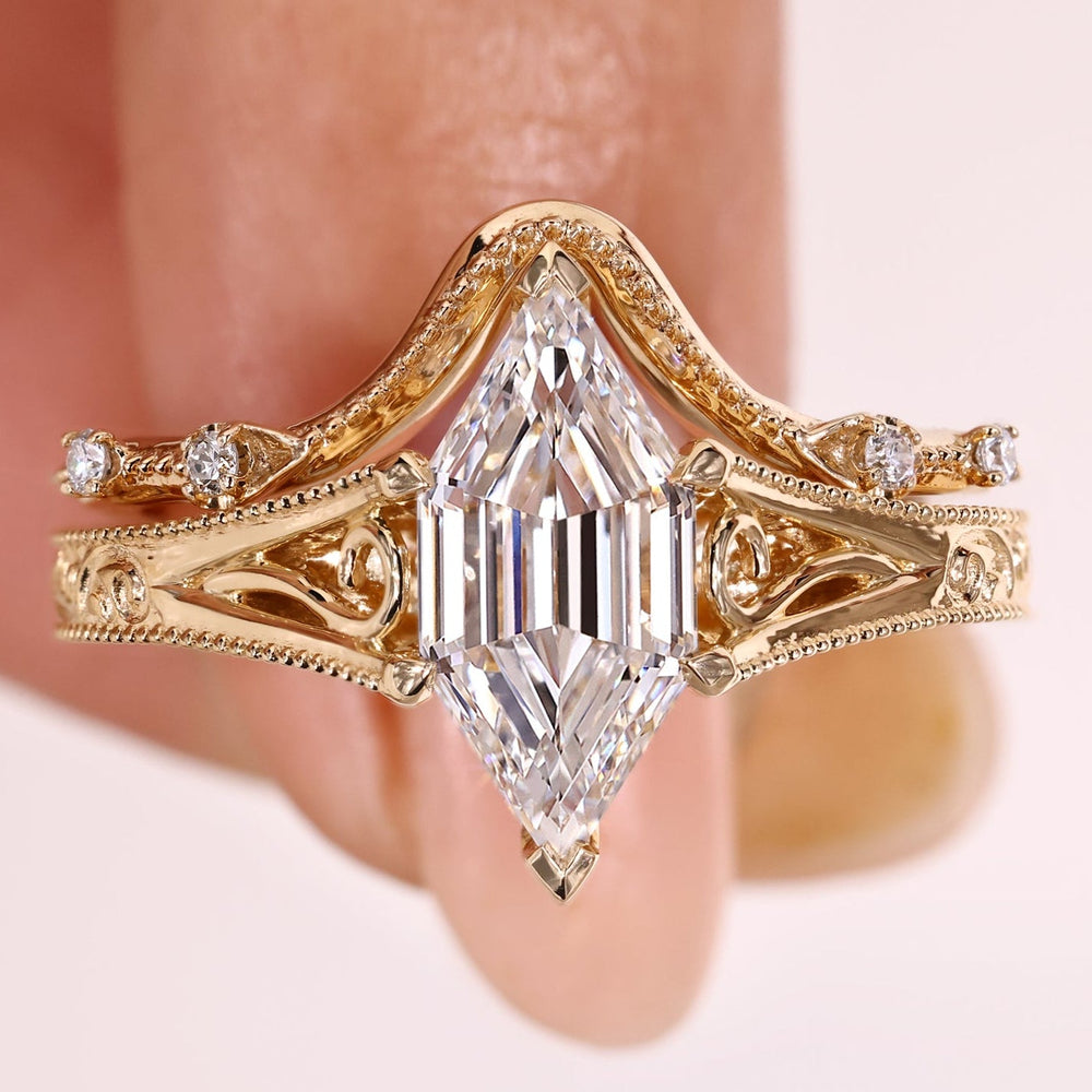 Vintage hexagon diamond bridal set with curved band.
