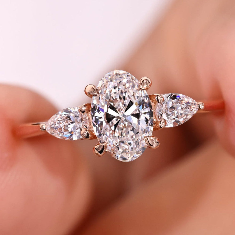 oval diamond ring, 4 prong diamond ring, handmade ring

