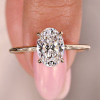 Solitaire Oval Engagement Ring - Yellow Gold