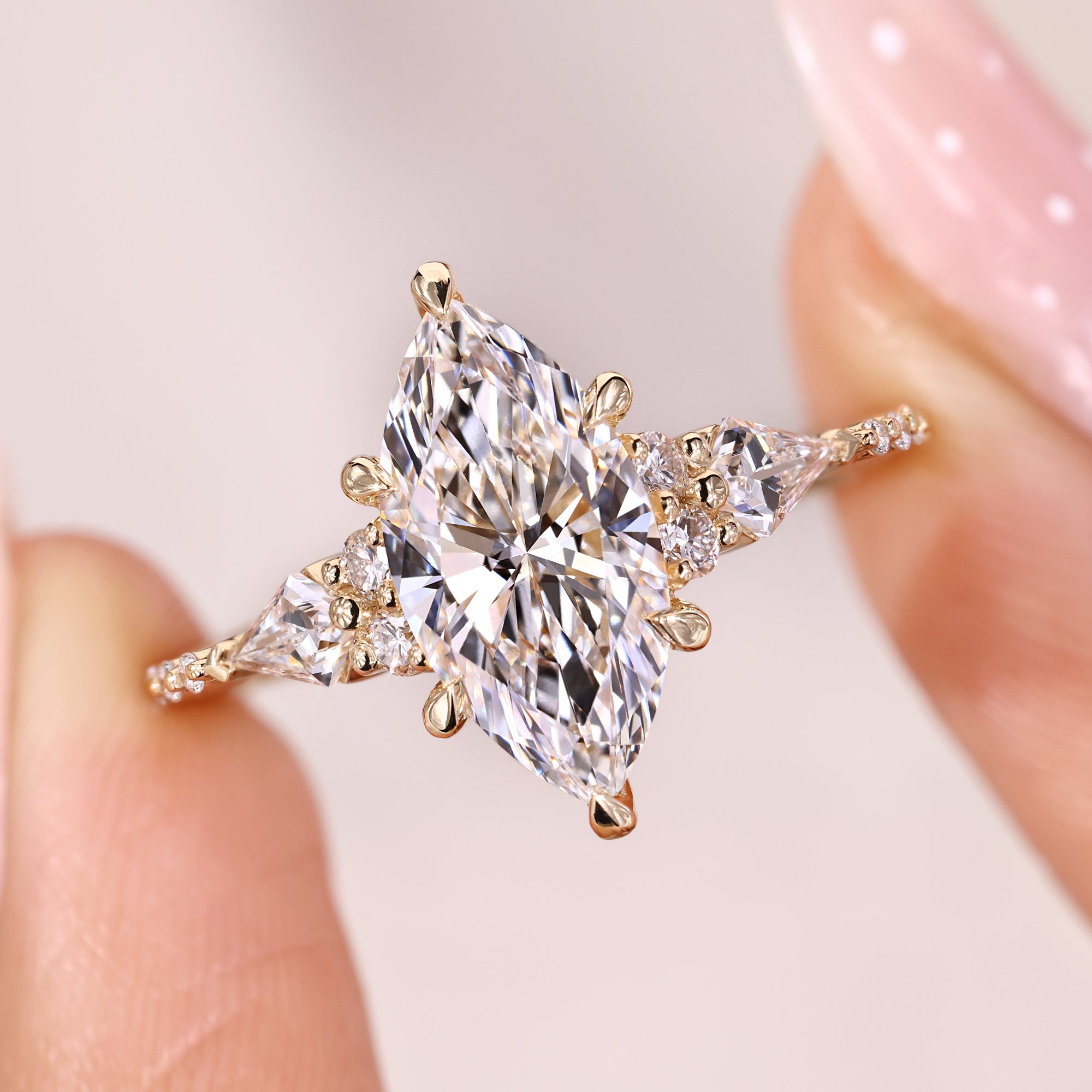 Muse setting in 6 claw prong setting ring.