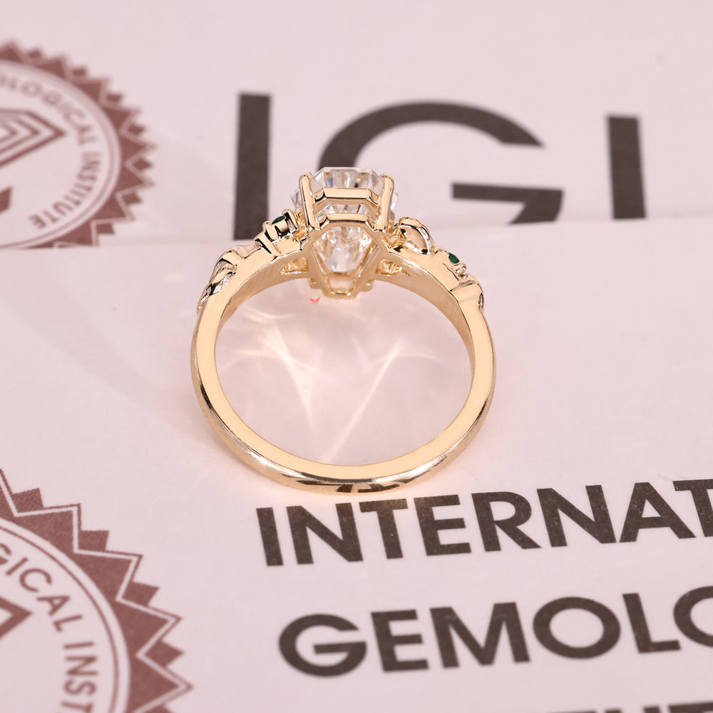 Lab grown Coffin Cut Diamond Engagement Ring.
