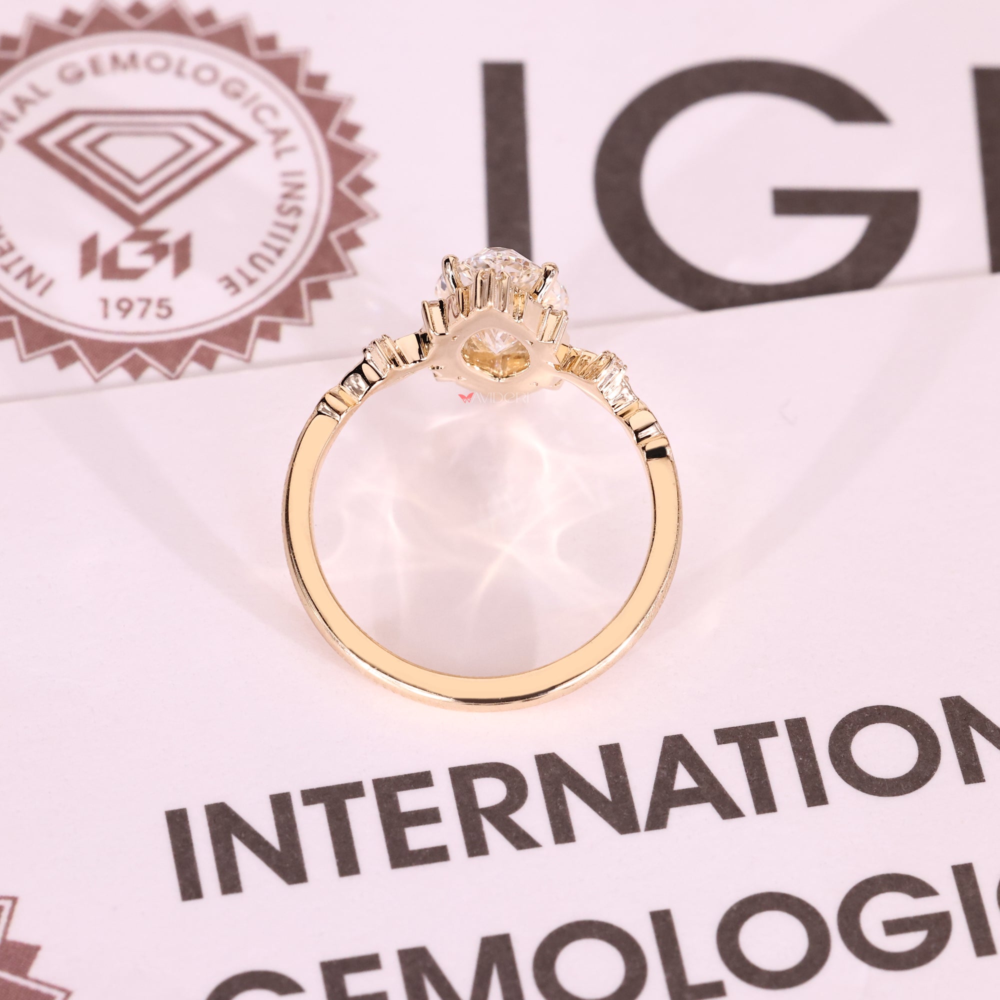 Yellow gold marquise cluster diamond ring.