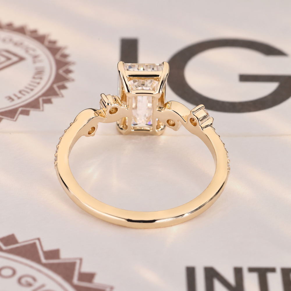Nature inspired marquise ring with leaf prongs.

