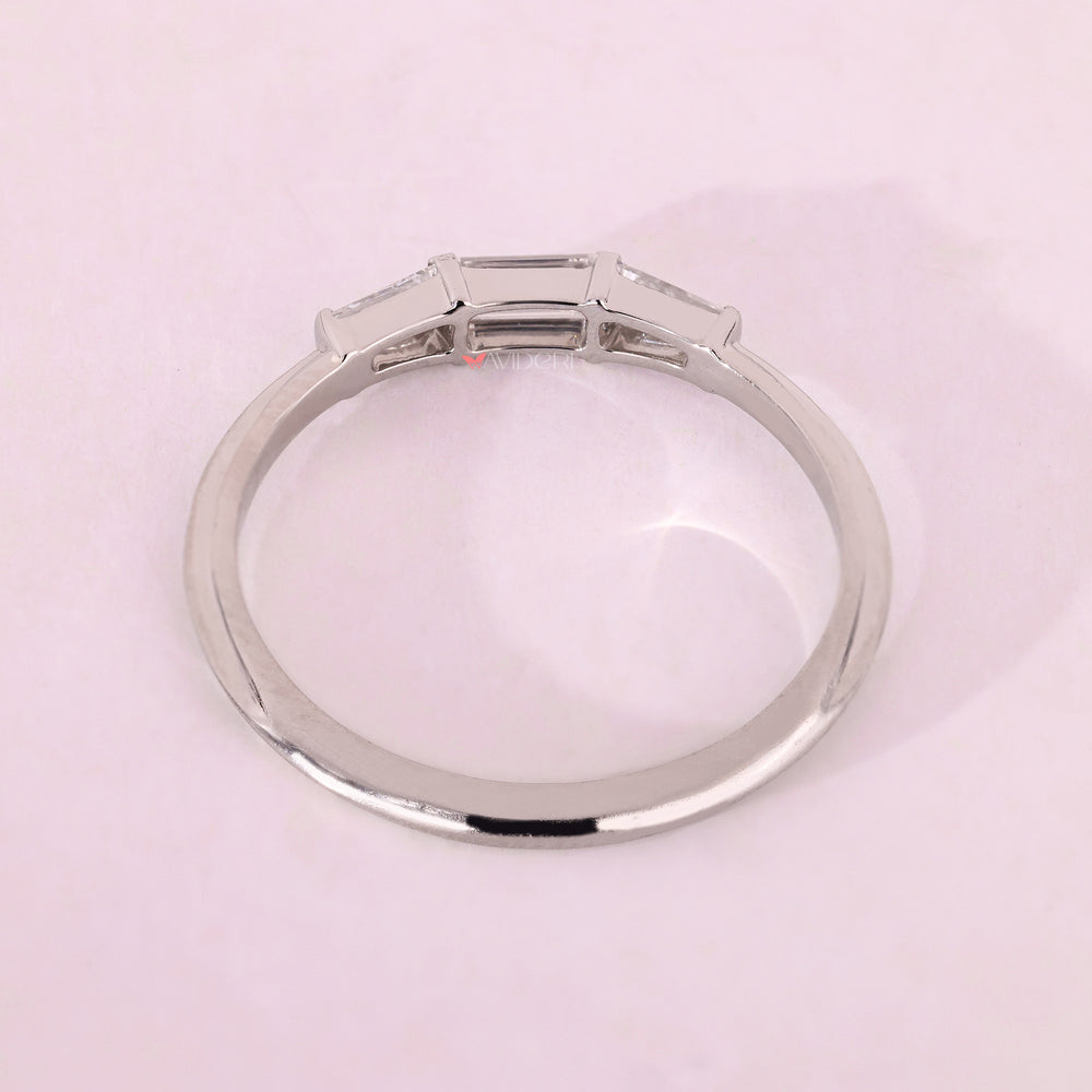 White gold wedding band in Buy a wedding band.