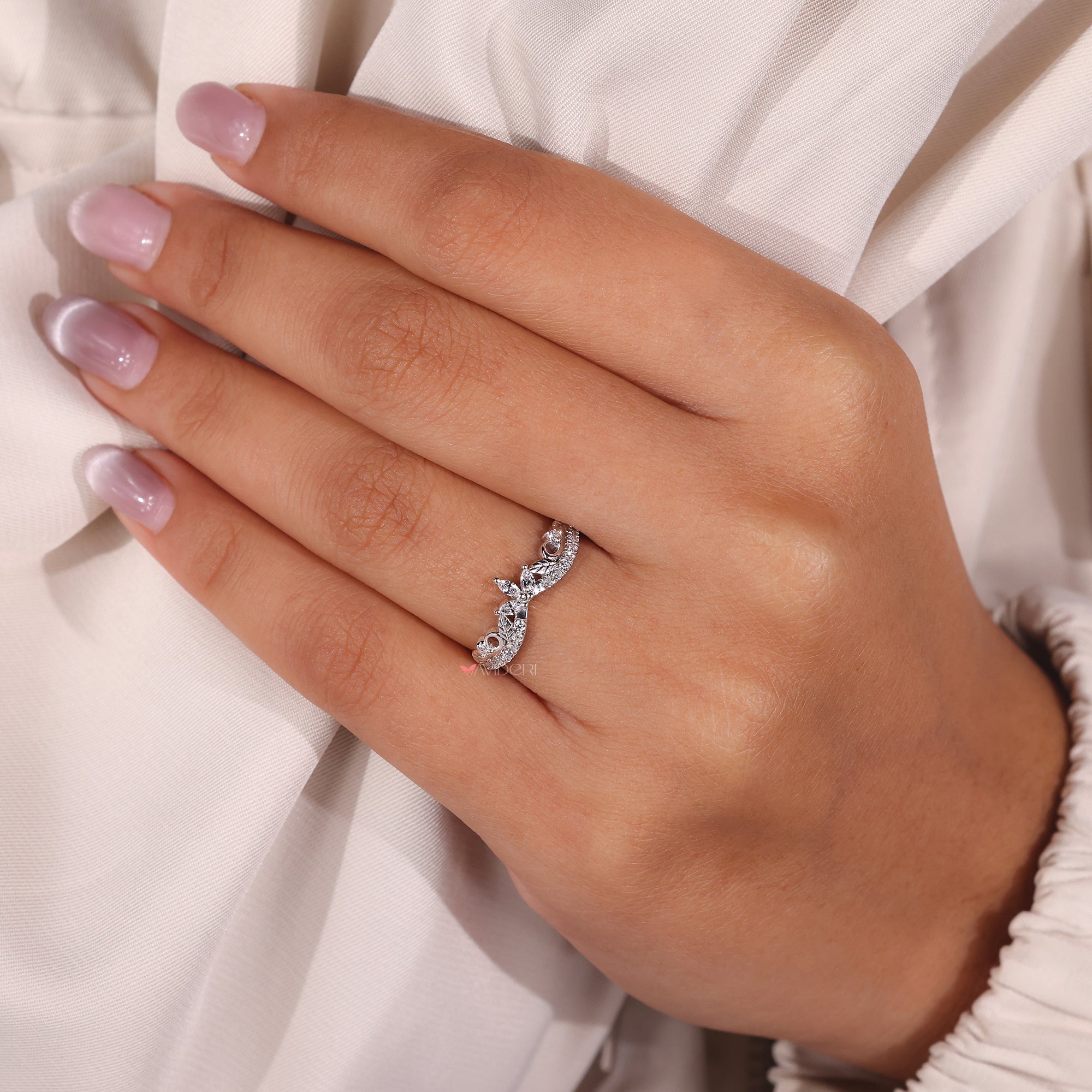 Diamond wedding band with a row of sparkling diamonds, perfect for any occasion.