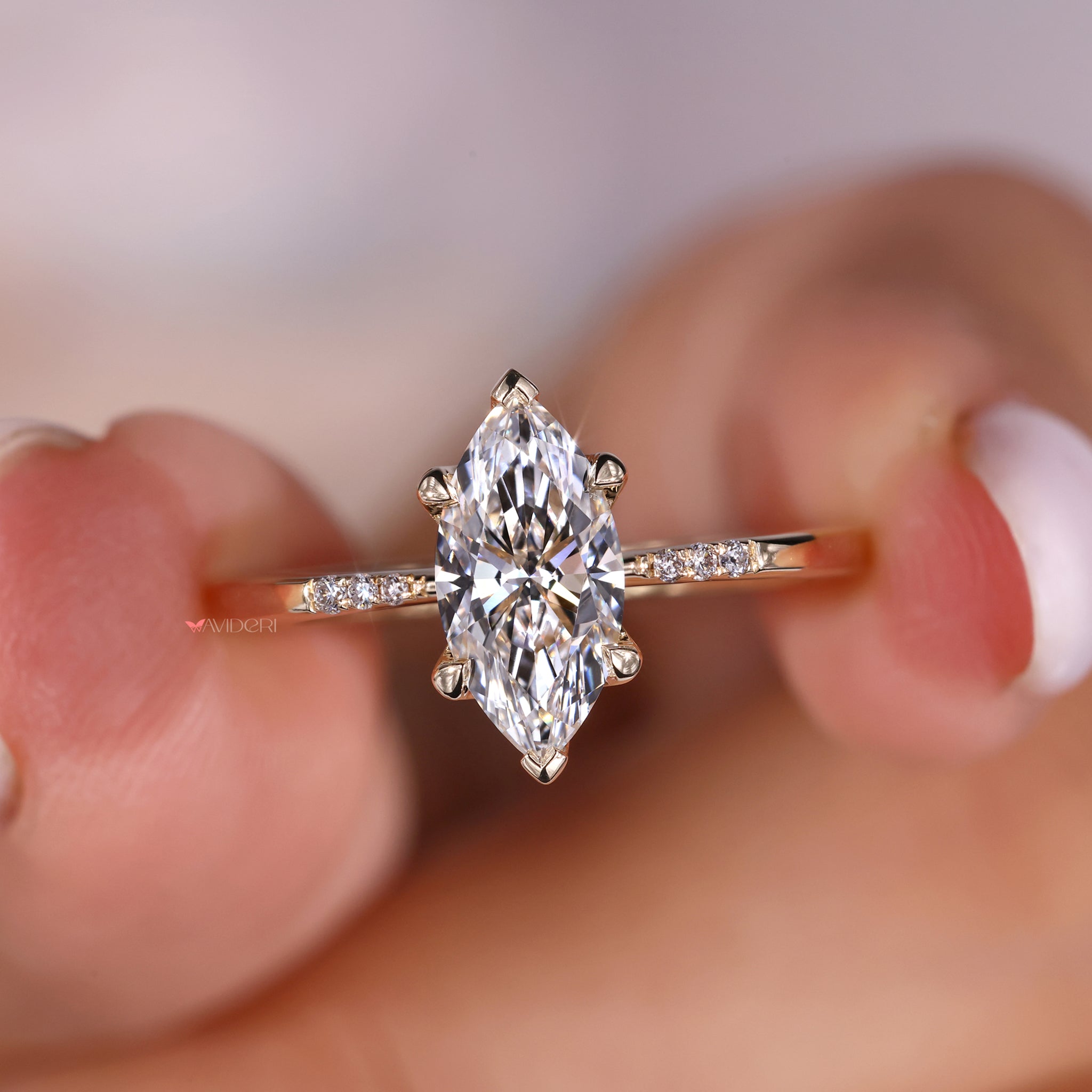 Pave setting ring with shimmering diamonds
