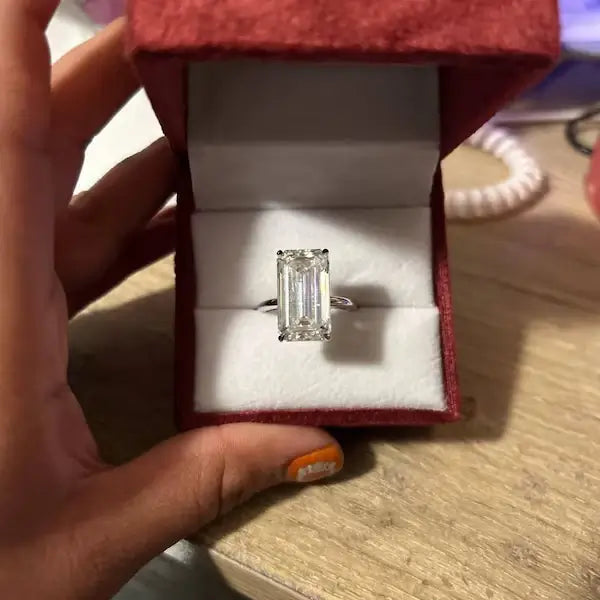 I would like to preface this review by saying that this is the first time my wife and I have worked with a jeweler on a custom ring and I am happy to state that it was an amazing experience from start to finish. When I first married my wife I bought her a placeholder ring with the promise that one day she'd be able to design her dream ring. Jay from the Avideri team helped us do just that. From the very beginning Jay helped us design a ring from the ground up tweaking the design multiple times until we were able to get it just right. When my wife was finally able to get her hands on the finished product she was head over heels in love with it . I would like to extend my sincerest thanks to the Avideri team for this great experience, especially Jay who helped us navigate the creation process of my wifes dream ring.