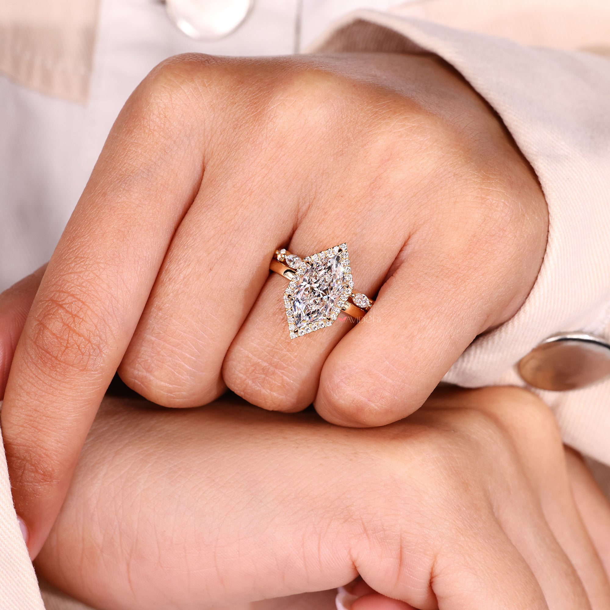 Lab grown diamond IGI certified bridal set.