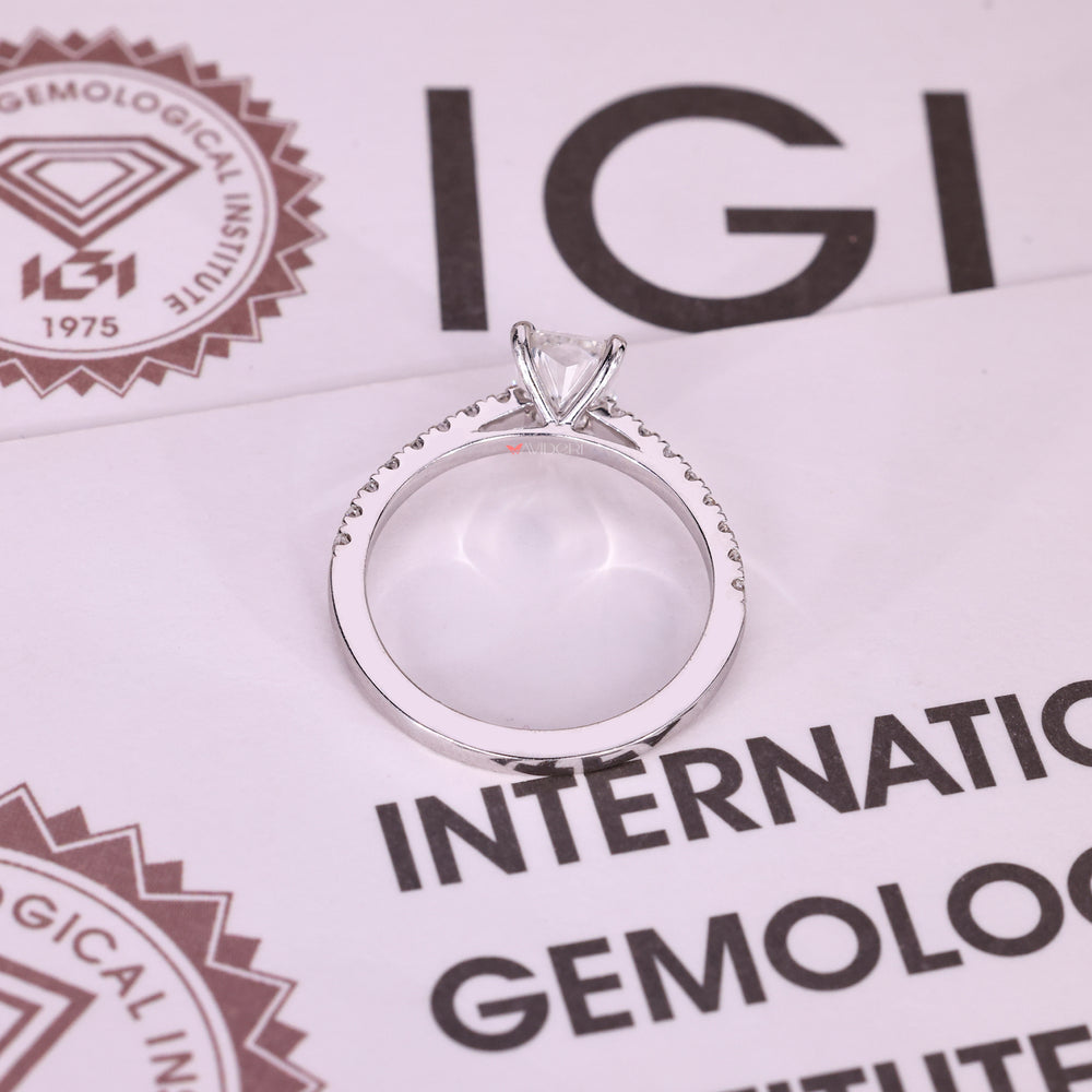 Lab grown radiant cut diamond ring IGI certified.