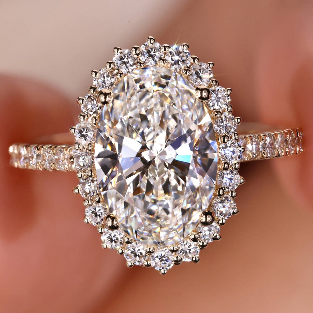 Oval engagement ring with a stunning oval diamond for elegance.
