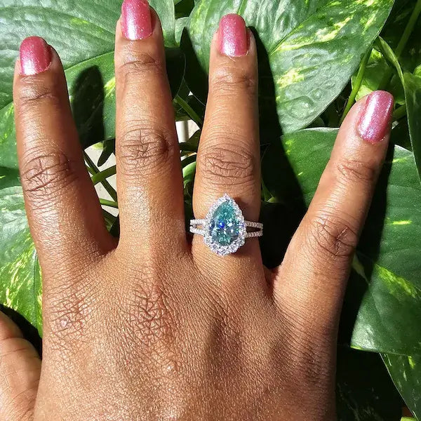 What a gorgeous ring!! I am so pleased with the beautiful color, the quality craftmanship, and how stunning this ring is! Good communication, fast shipping, overall great experience! I would not hesitate to order again from Jay!