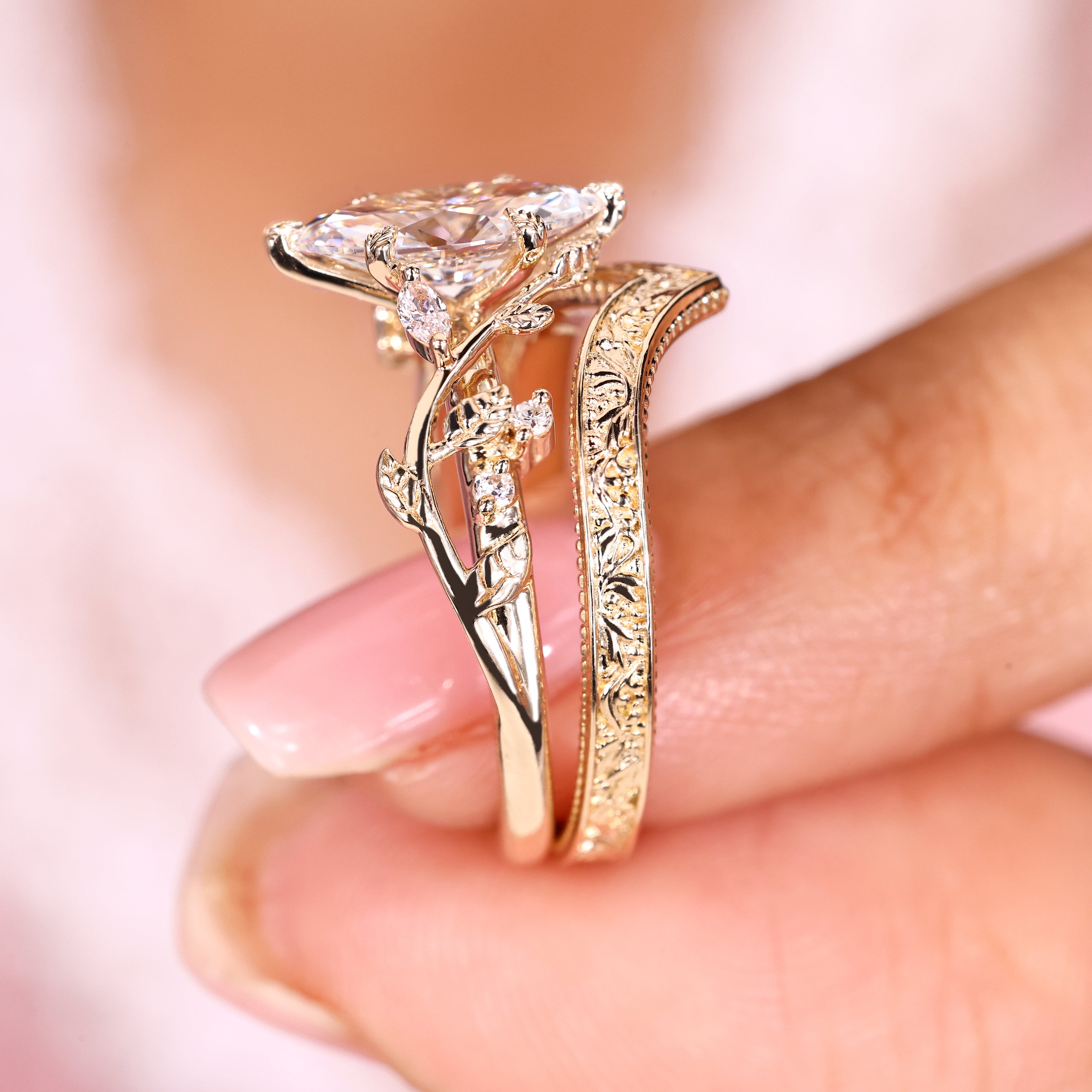 Marquise bridal set with nature inspired leaf prong details
