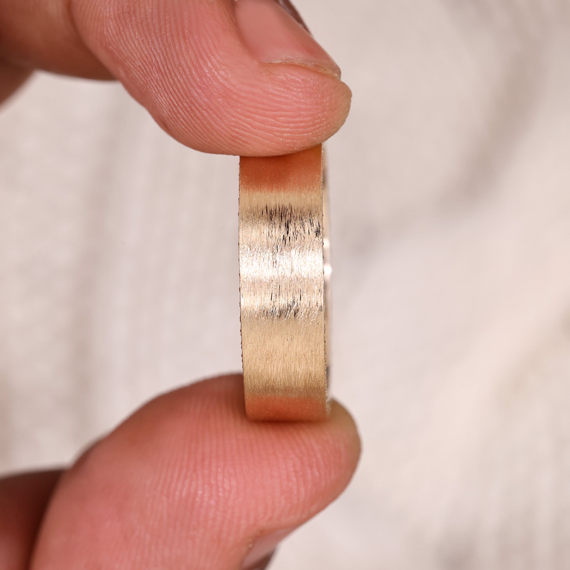 Double side eternity mens diamond band.
