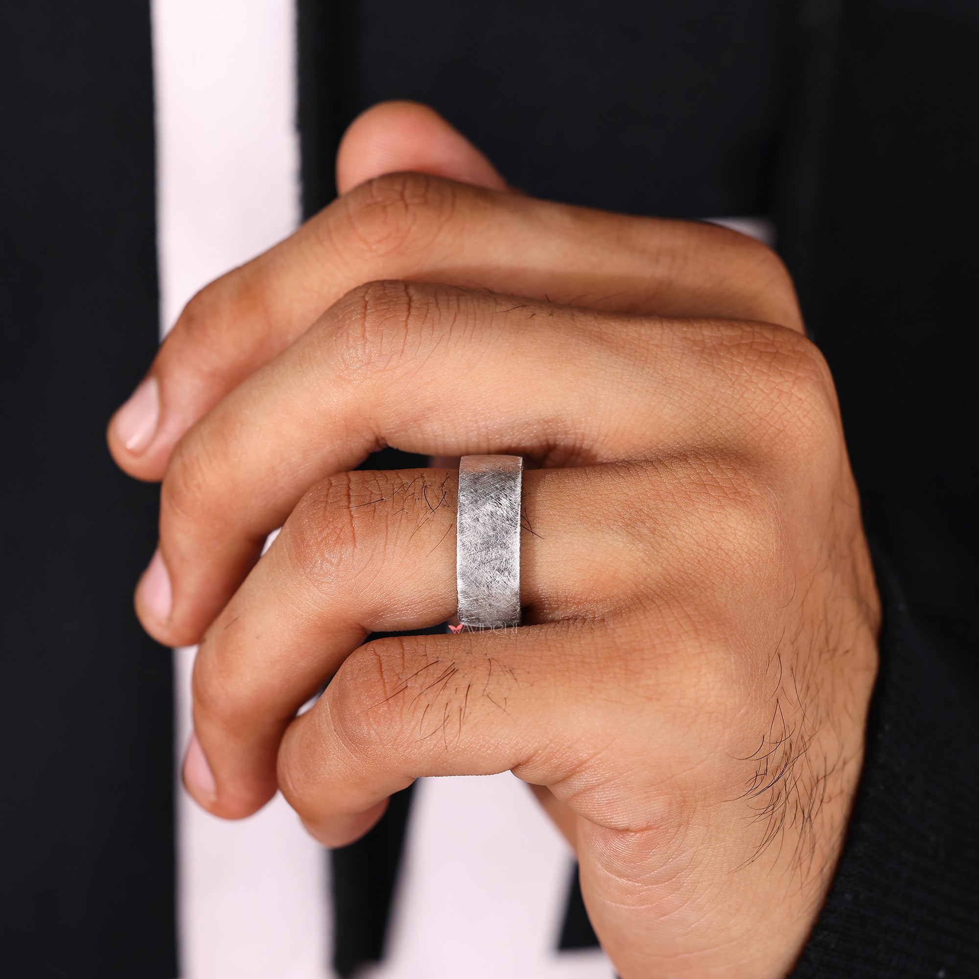 White gold men’s band with brush finish.