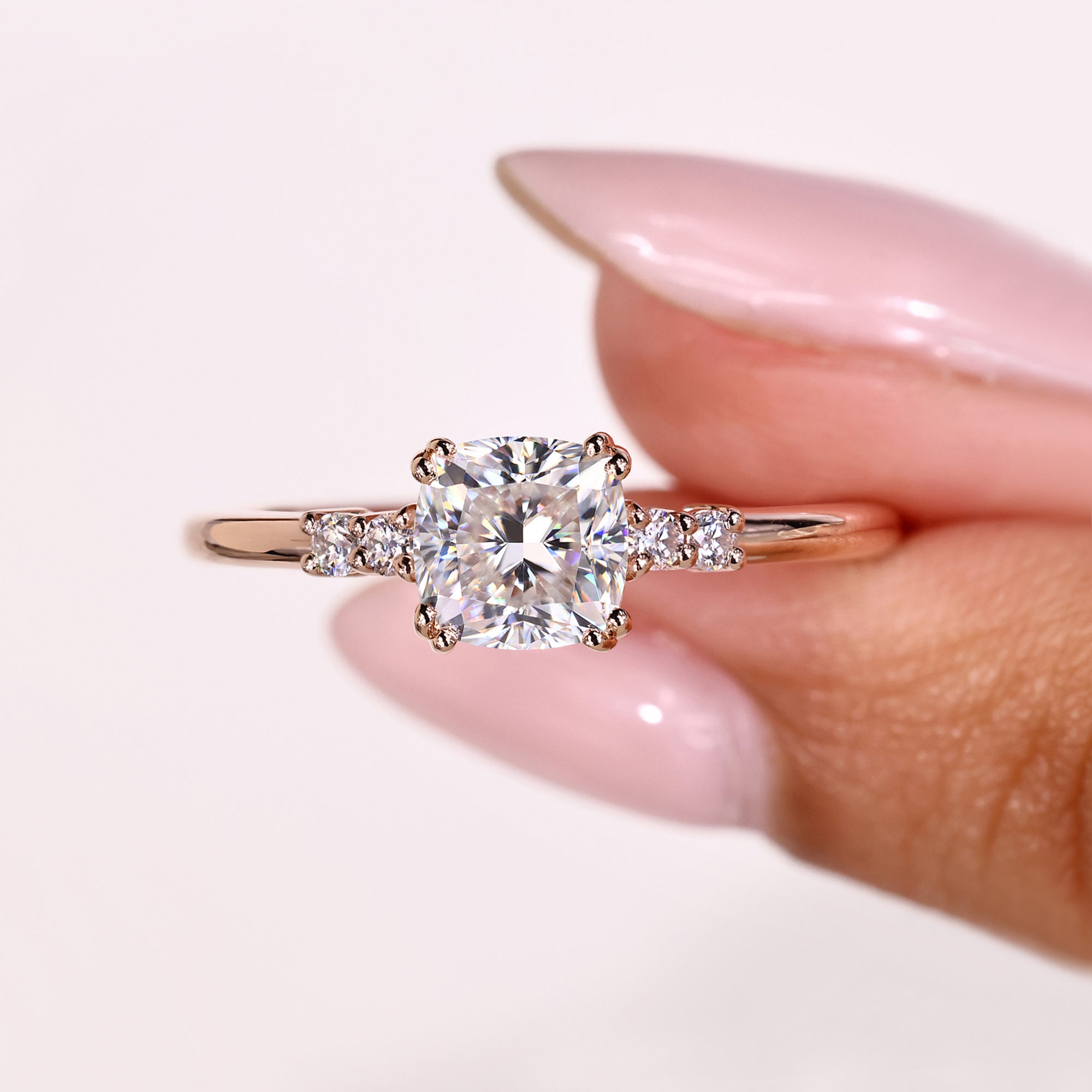 Round cut ring made to complement any engagement or wedding style.
