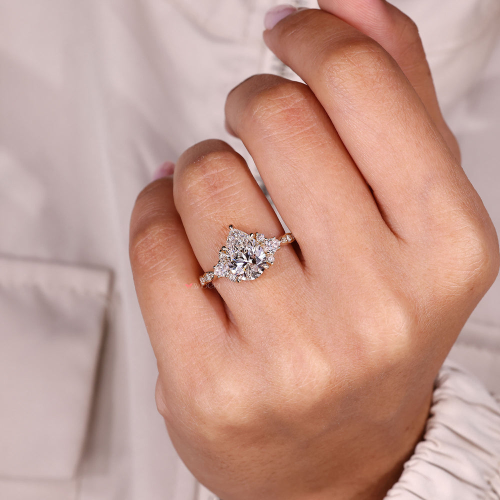 Pear cut diamond ring IGI certified handmade.
