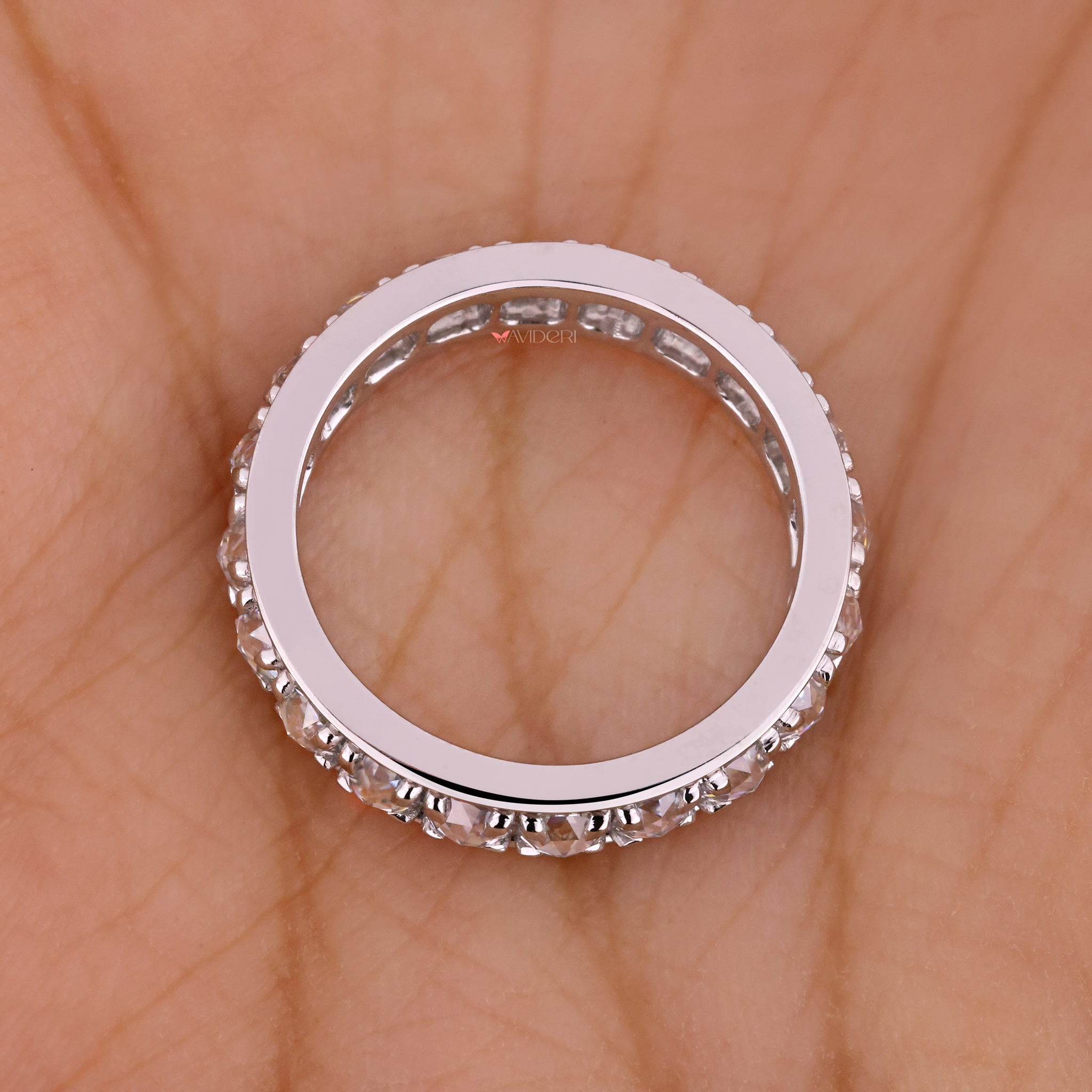 Avideri handmade jewelry featuring a rose cut diamond band.
