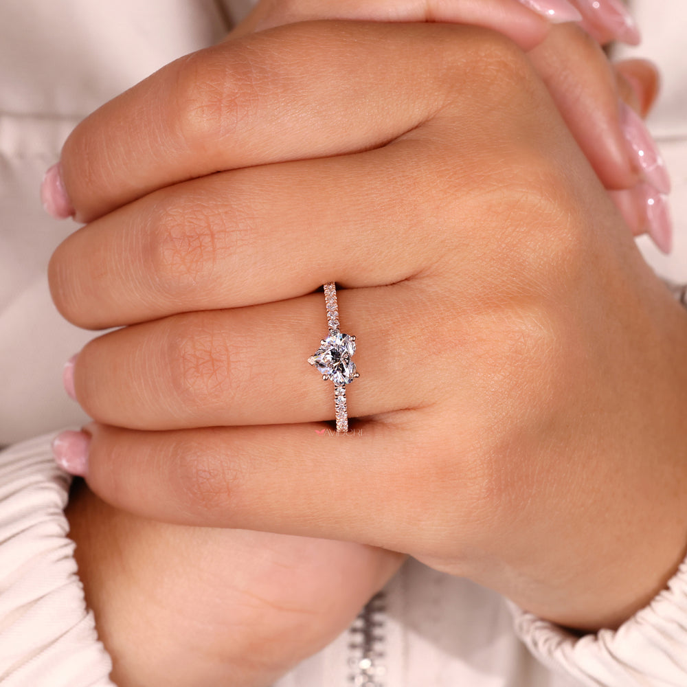 Luxurious rose gold ring jewellery with intricate craftsmanship.
