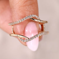 Lab Grown Round Diamond Ring Enhancer