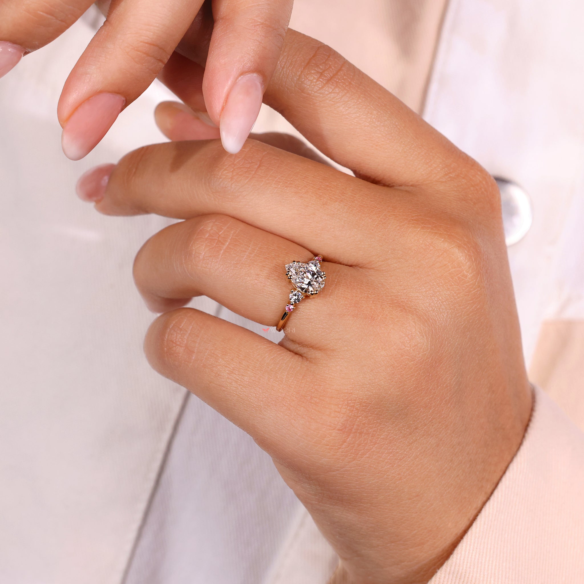 Refined double prong ring highlighting the diamond’s stunning features.
