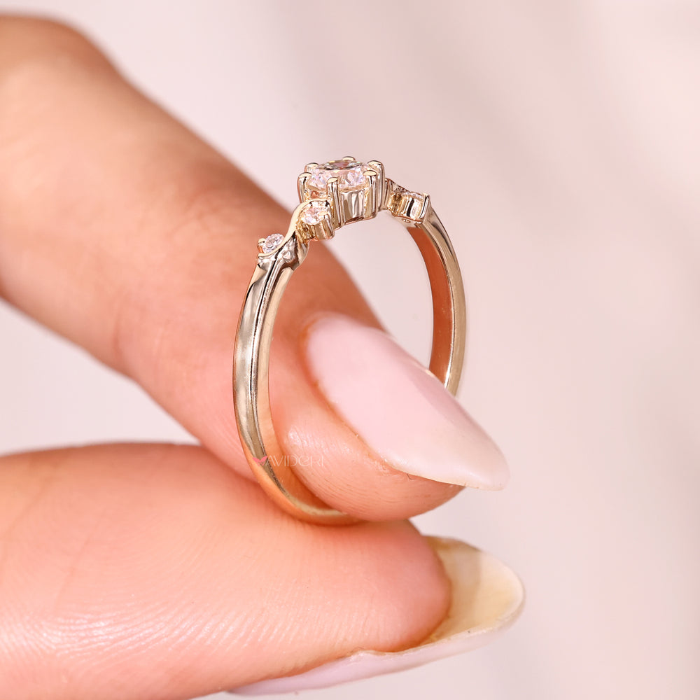 Minimalist Round Diamond Engagement Ring.
