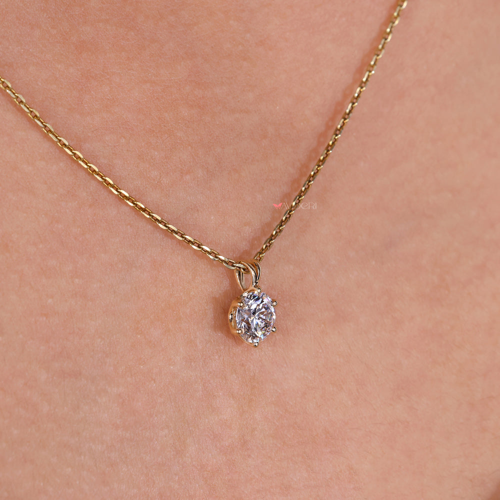 6 prong pendant setting showcasing a radiant diamond.
