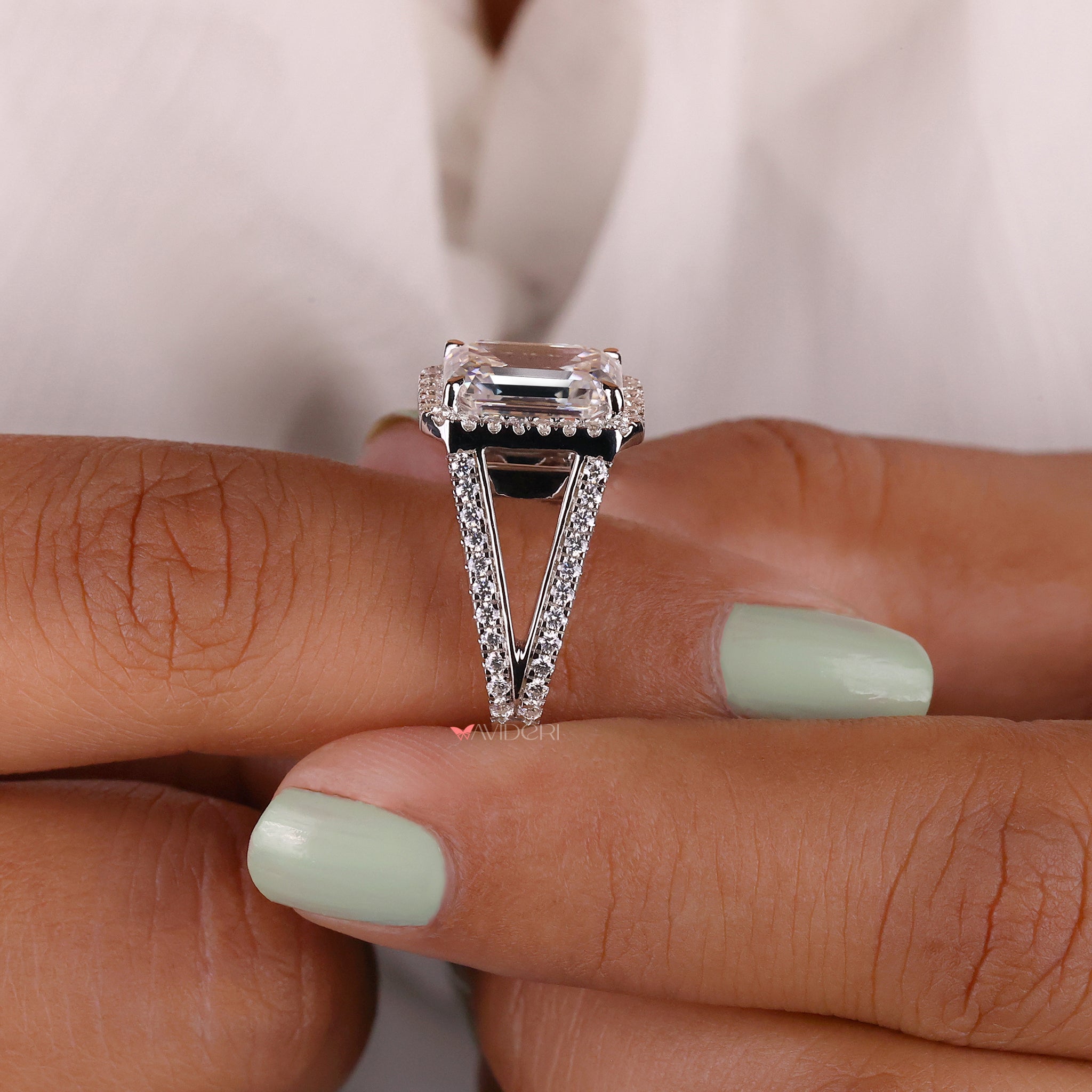 Prong setting ring showcasing a classic design with bold stone placement.
