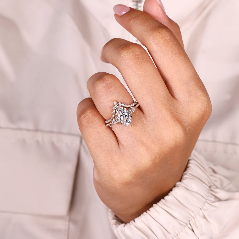 Stackable v shape band with marquise ring set.
