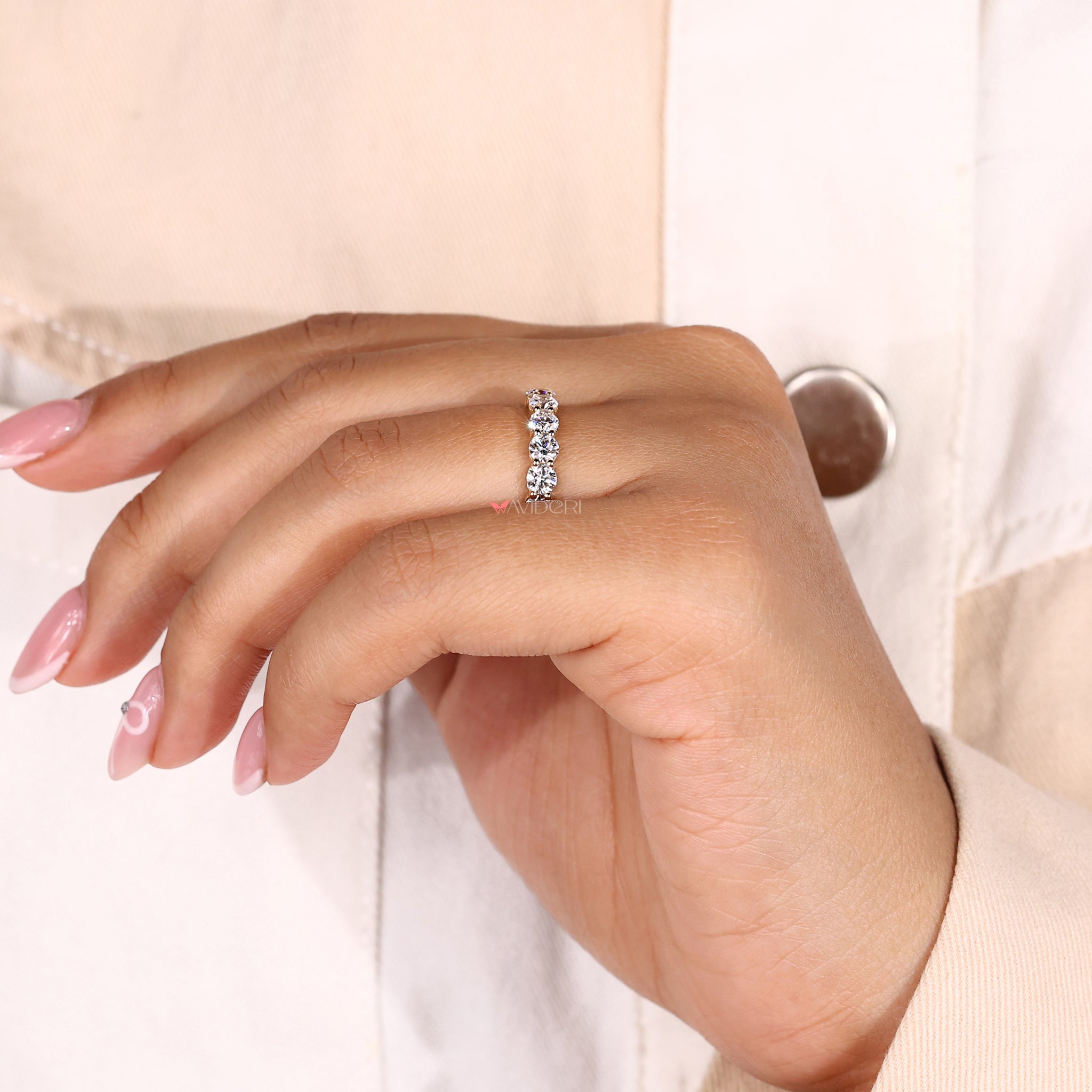 Handmade band designed with care and precision for a unique touch.
